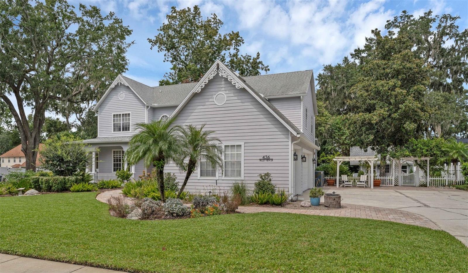 Image 3 of 71 For 436 Valley View Drive