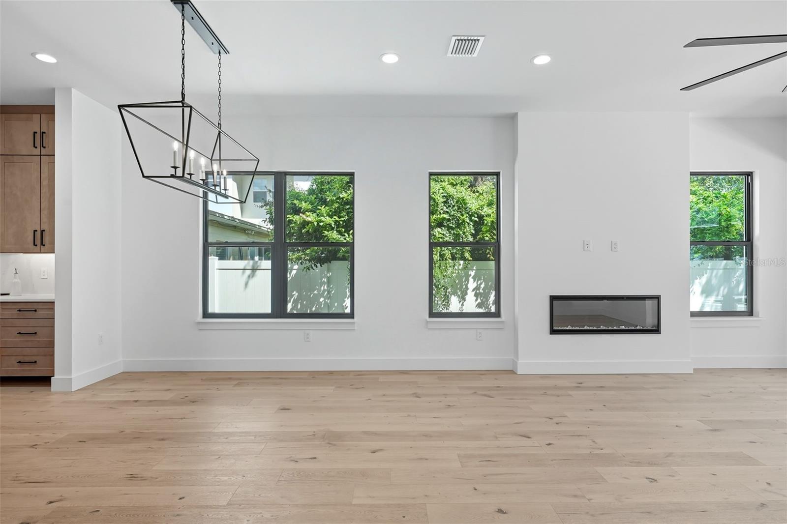 Image 11 of 46 For 3111 Oberlin Avenue