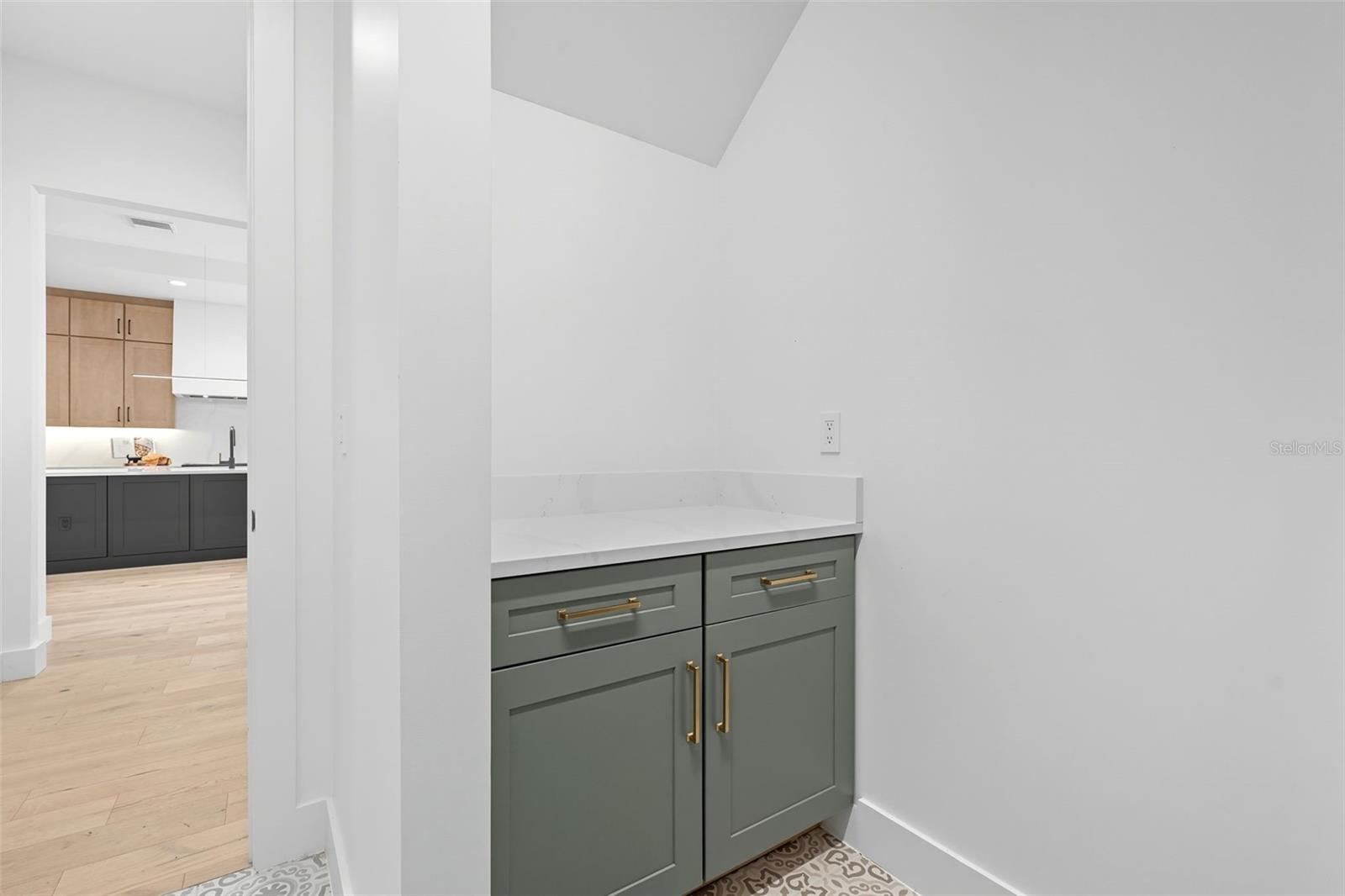 Image 30 of 46 For 3111 Oberlin Avenue