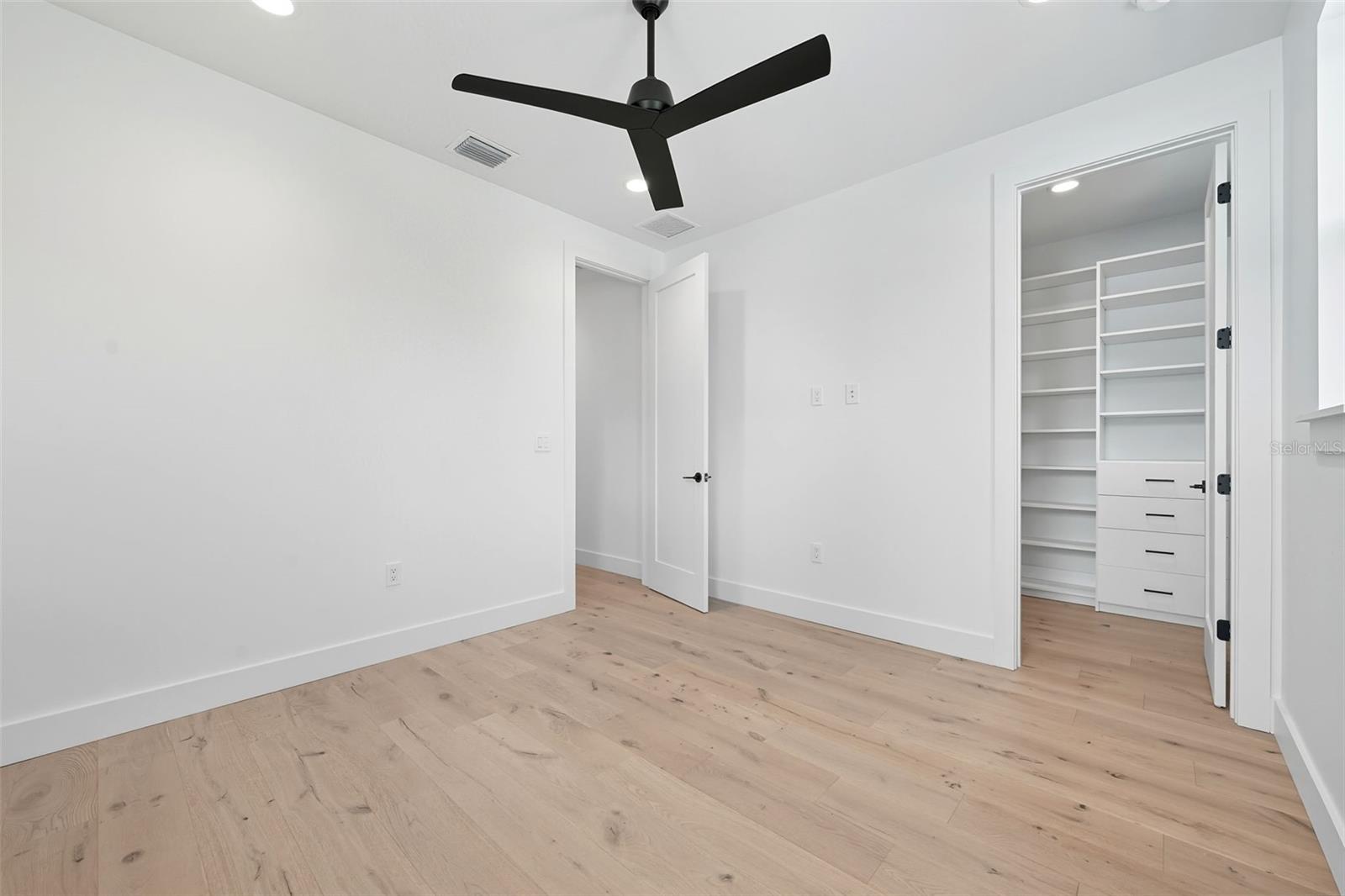 Image 41 of 46 For 3111 Oberlin Avenue