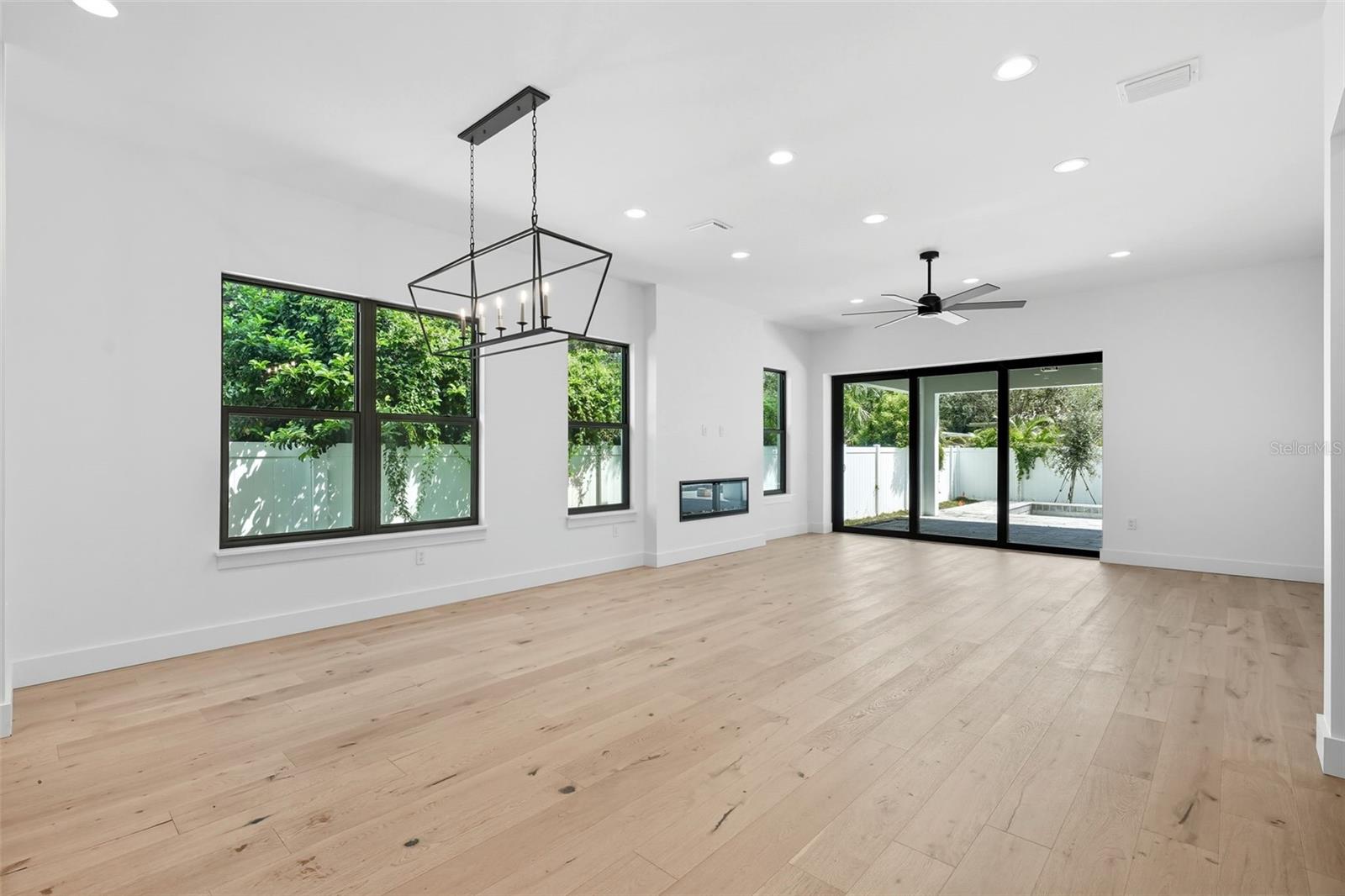 Image 9 of 46 For 3111 Oberlin Avenue