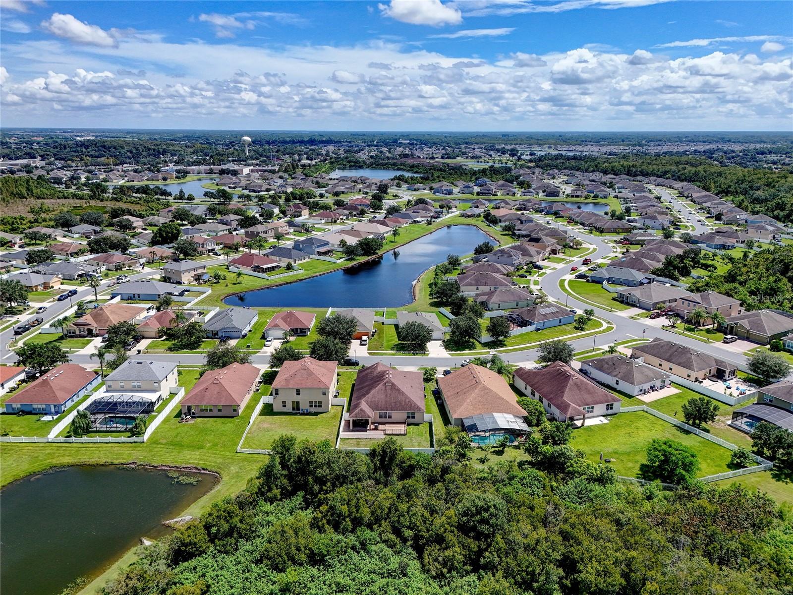 Image 9 of 40 For 3410 Waterfront Drive