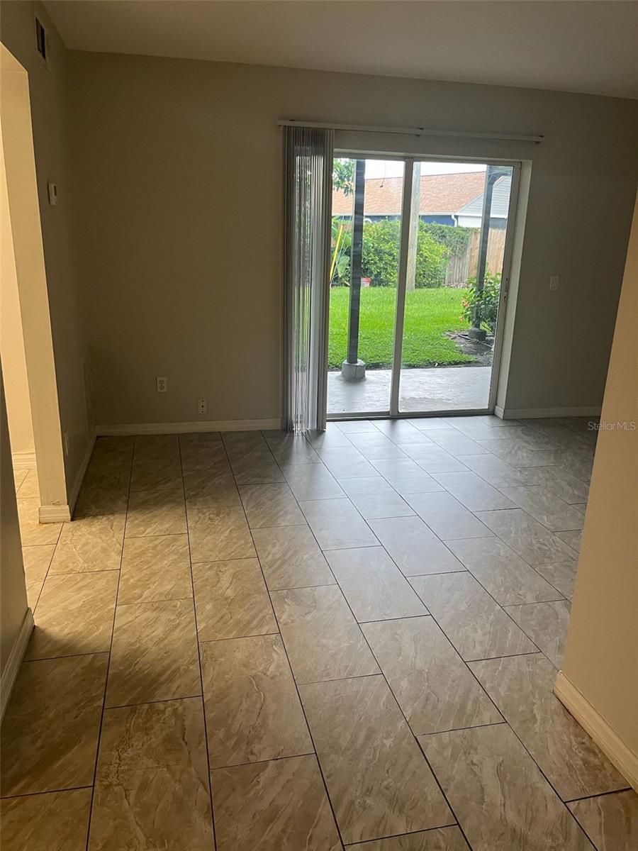 Image 2 of 18 For 5885 Dahlia Drive 19