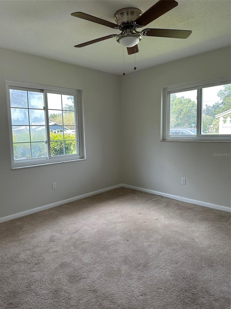 Image 12 of 15 For 1415 53 Er Street