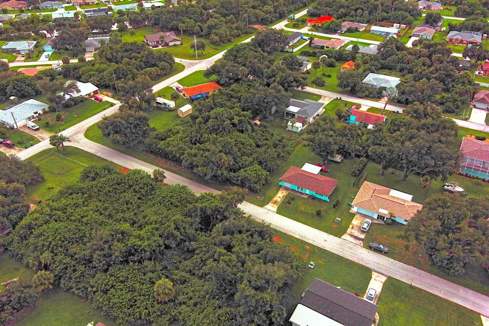 Image 5 of 8 For 21511 Carleton Avenue