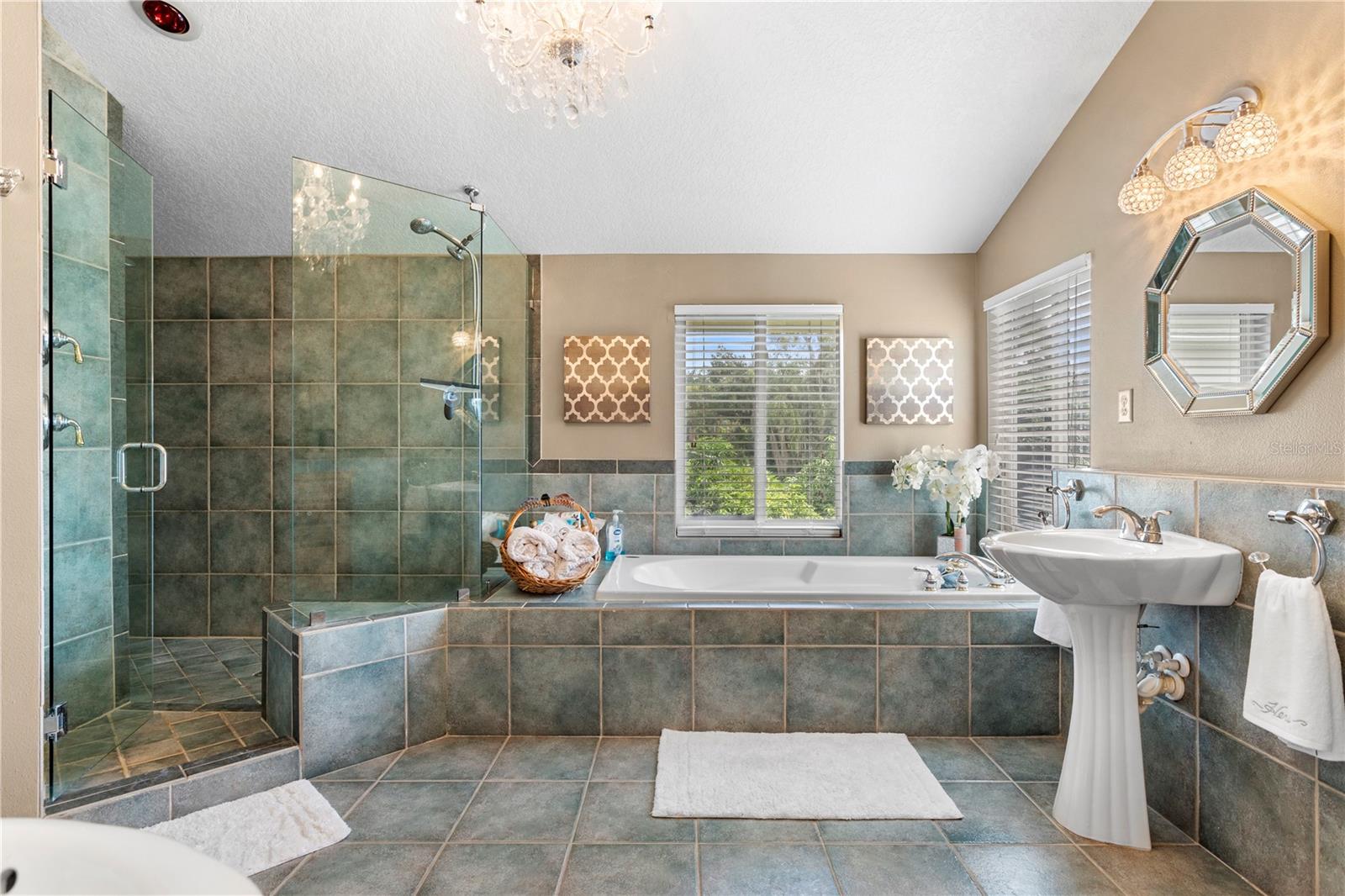 Image 15 of 47 For 4574 Sailbreeze Court