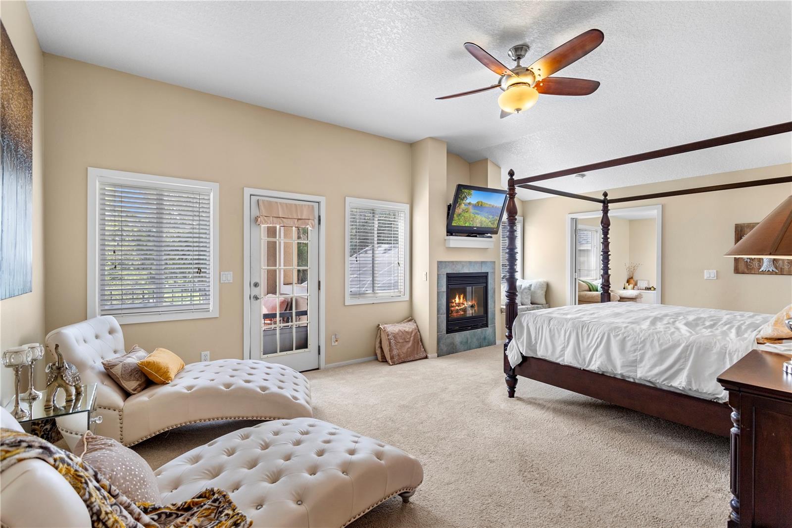 Image 19 of 47 For 4574 Sailbreeze Court
