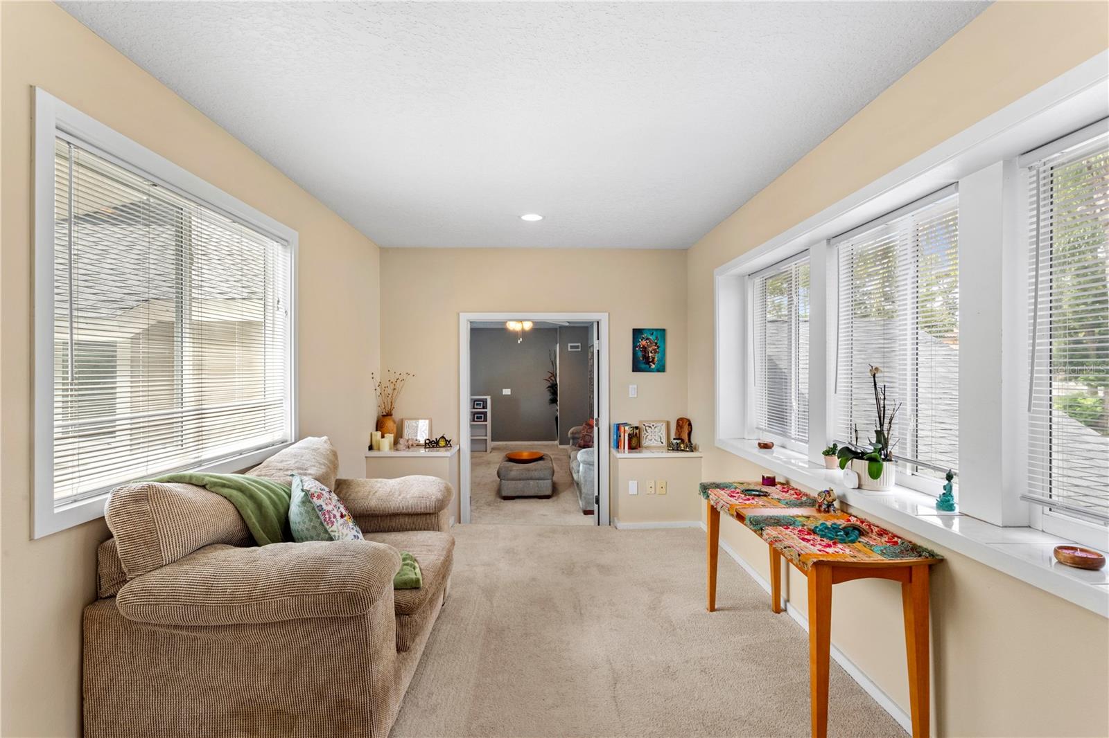 Image 21 of 47 For 4574 Sailbreeze Court