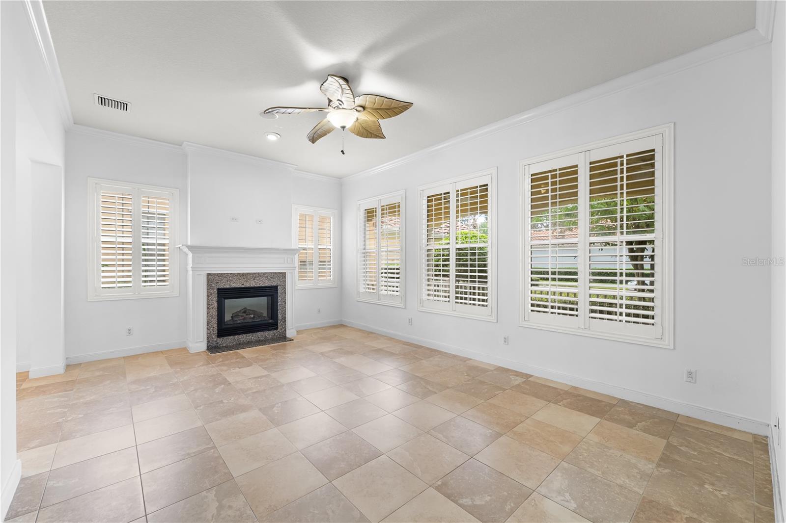 Image 18 of 79 For 12021 Jewel Fish Ln