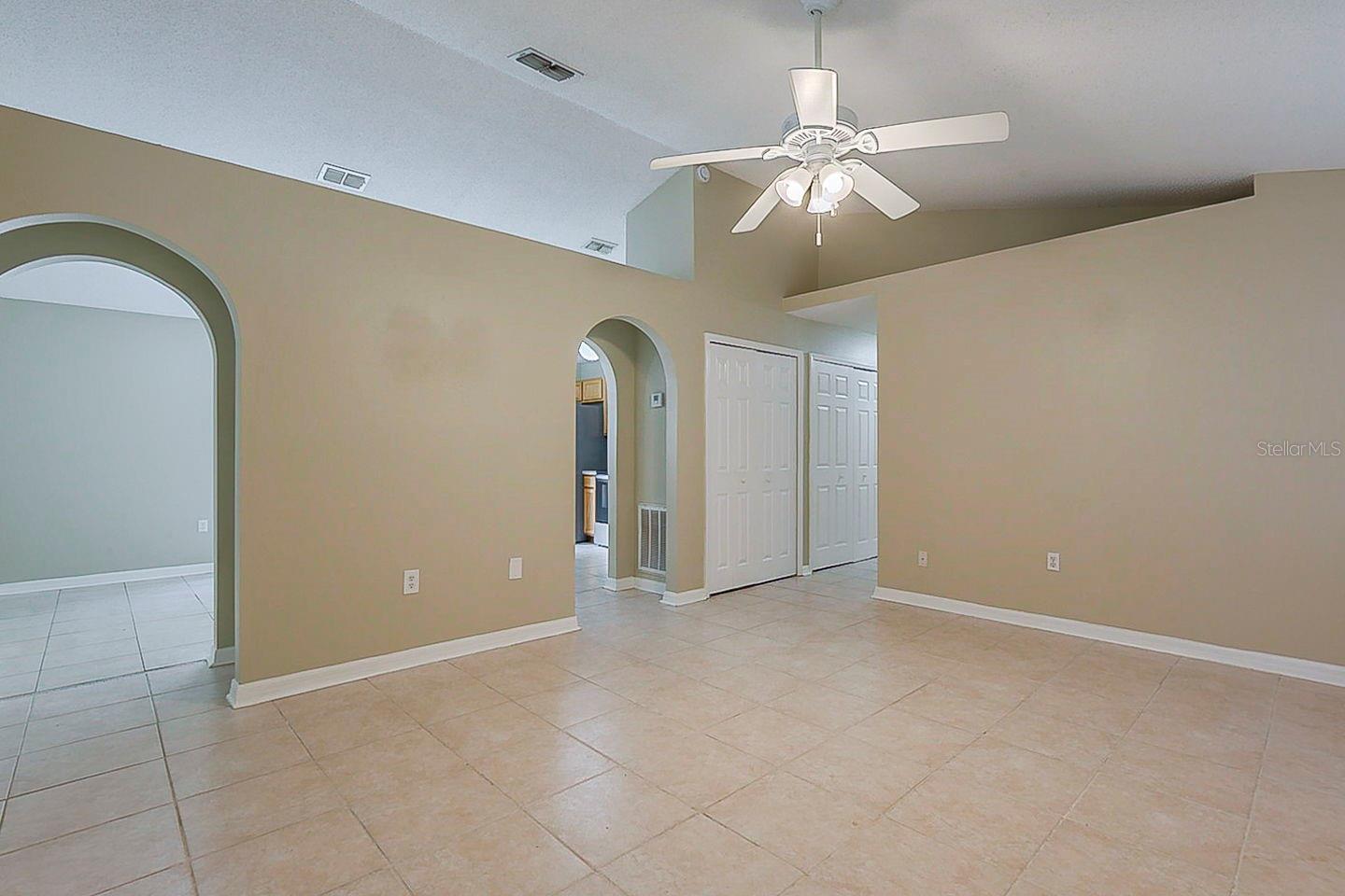 Image 10 of 29 For 13826 Gentle Woods Avenue