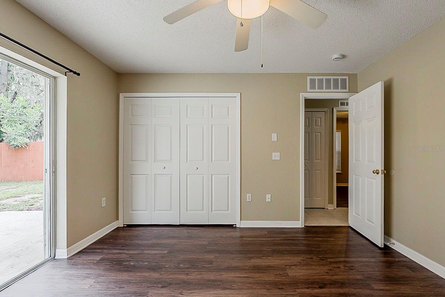 Image 15 of 29 For 13826 Gentle Woods Avenue