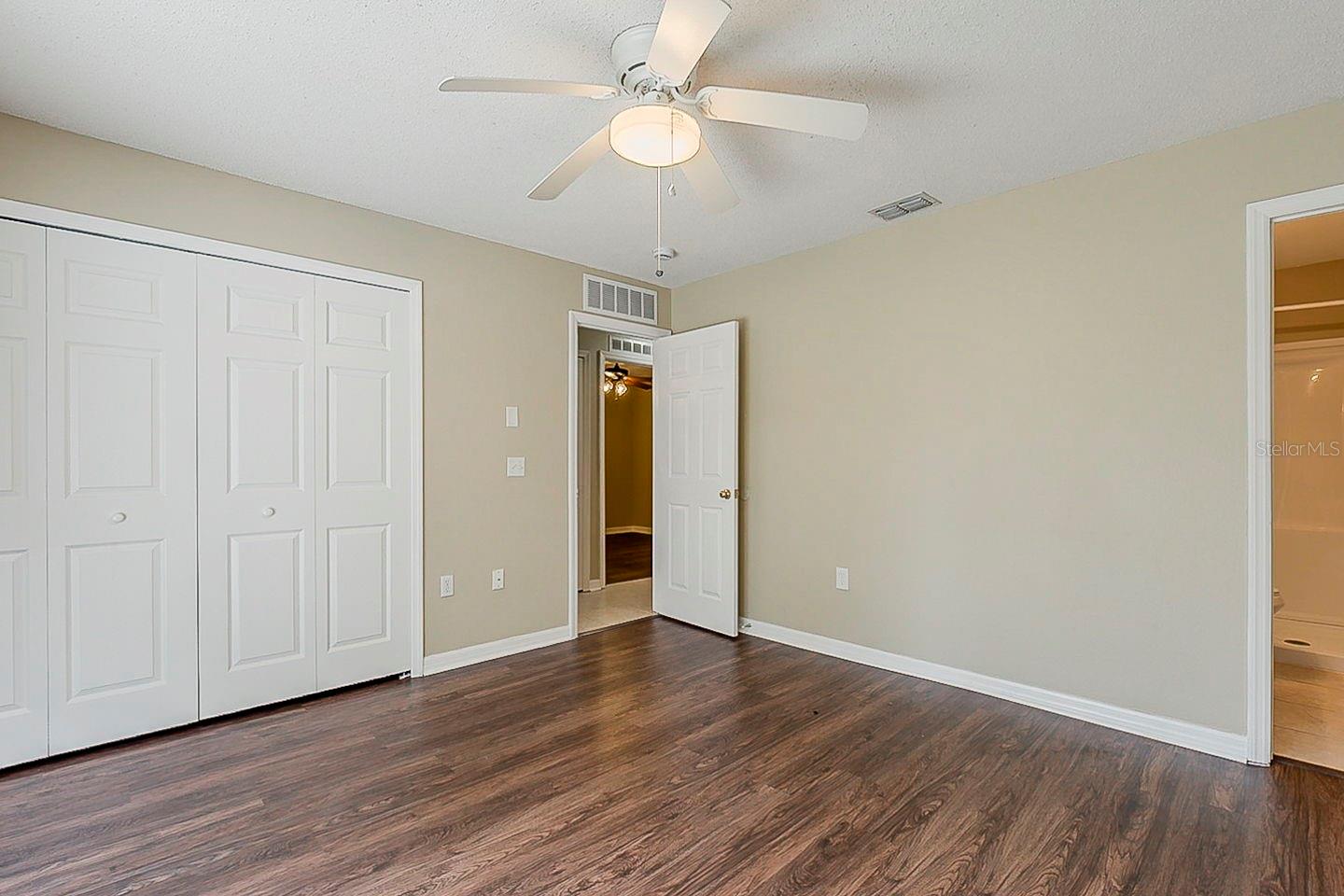 Image 16 of 29 For 13826 Gentle Woods Avenue