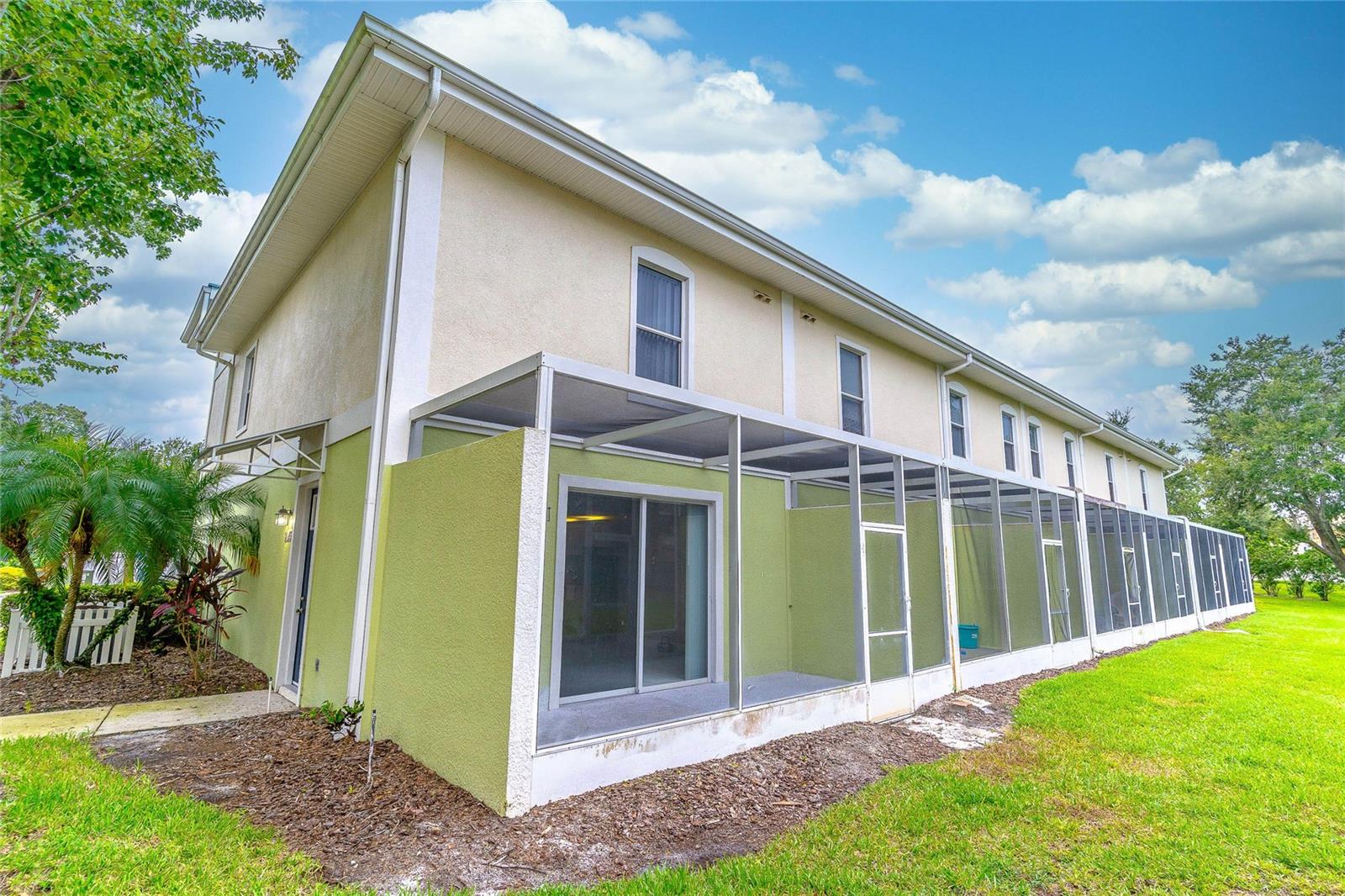 Image 32 of 39 For 2045 Grand Oak Drive