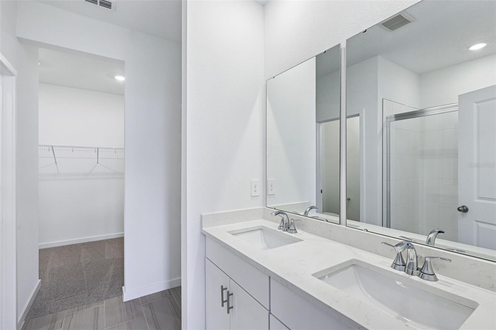 Image 17 of 32 For 49 Wandering Creek Way