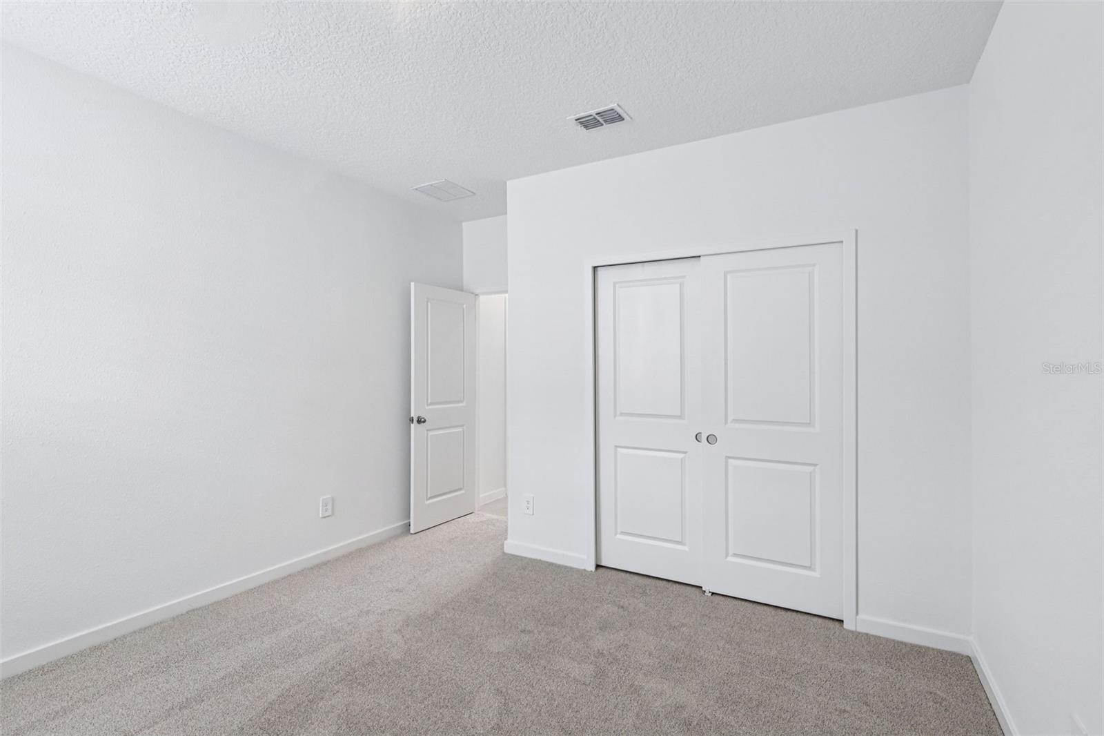 Image 24 of 32 For 49 Wandering Creek Way