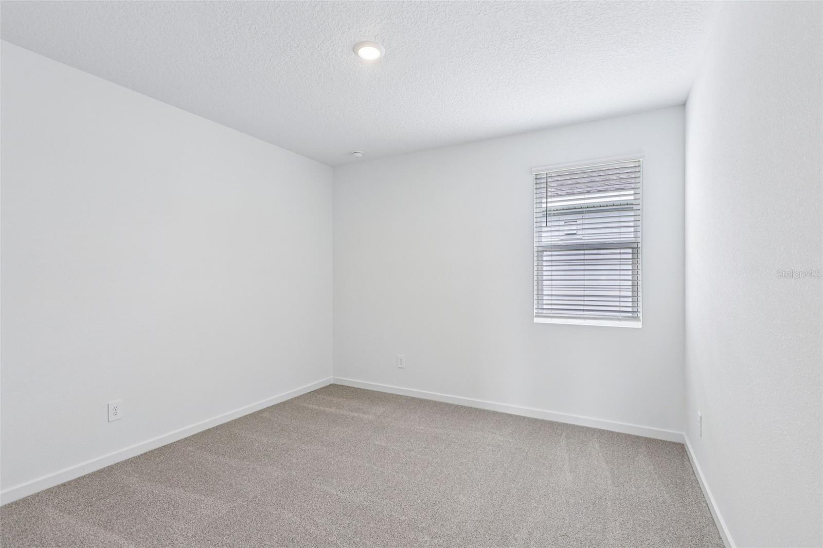 Image 25 of 32 For 49 Wandering Creek Way