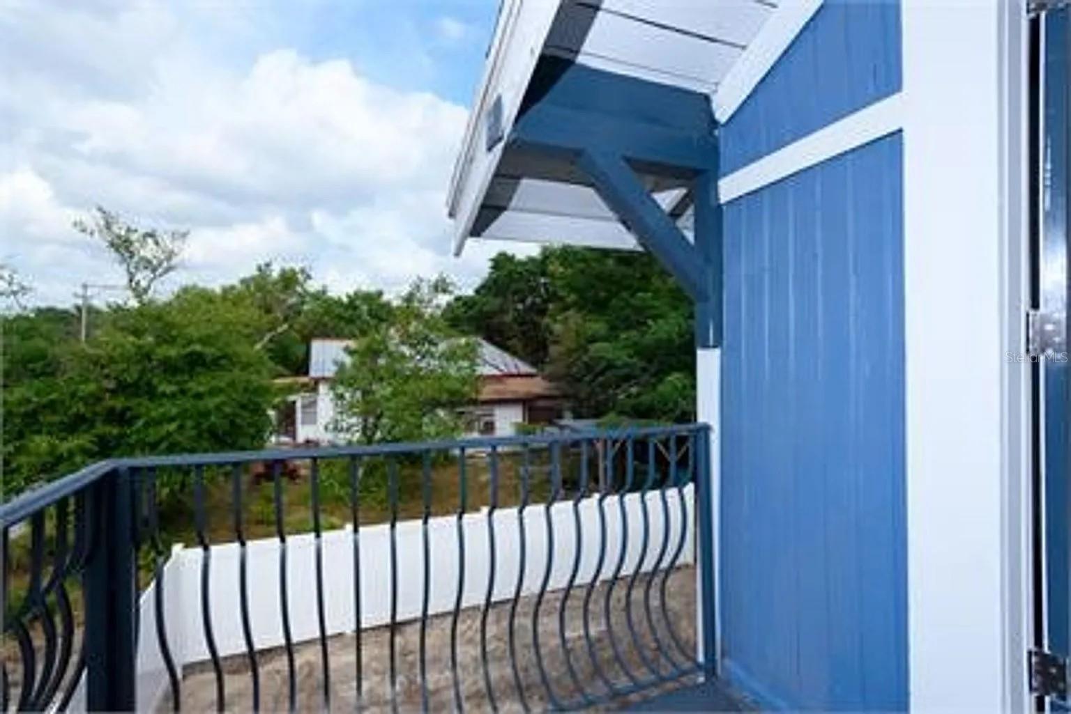 Image 5 of 25 For 713 Newport Avenue C