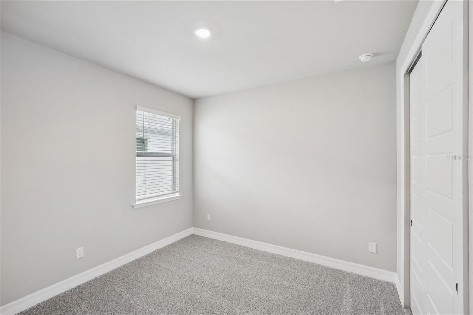 Image 16 of 42 For 44314 Frontier Drive