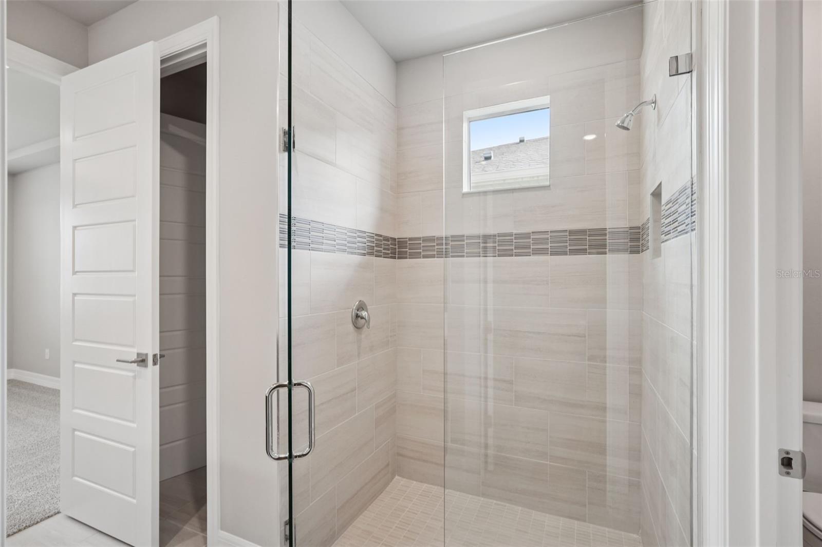 Image 27 of 42 For 44314 Frontier Drive