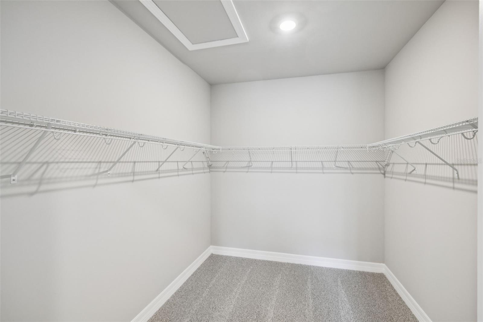 Image 28 of 42 For 44314 Frontier Drive