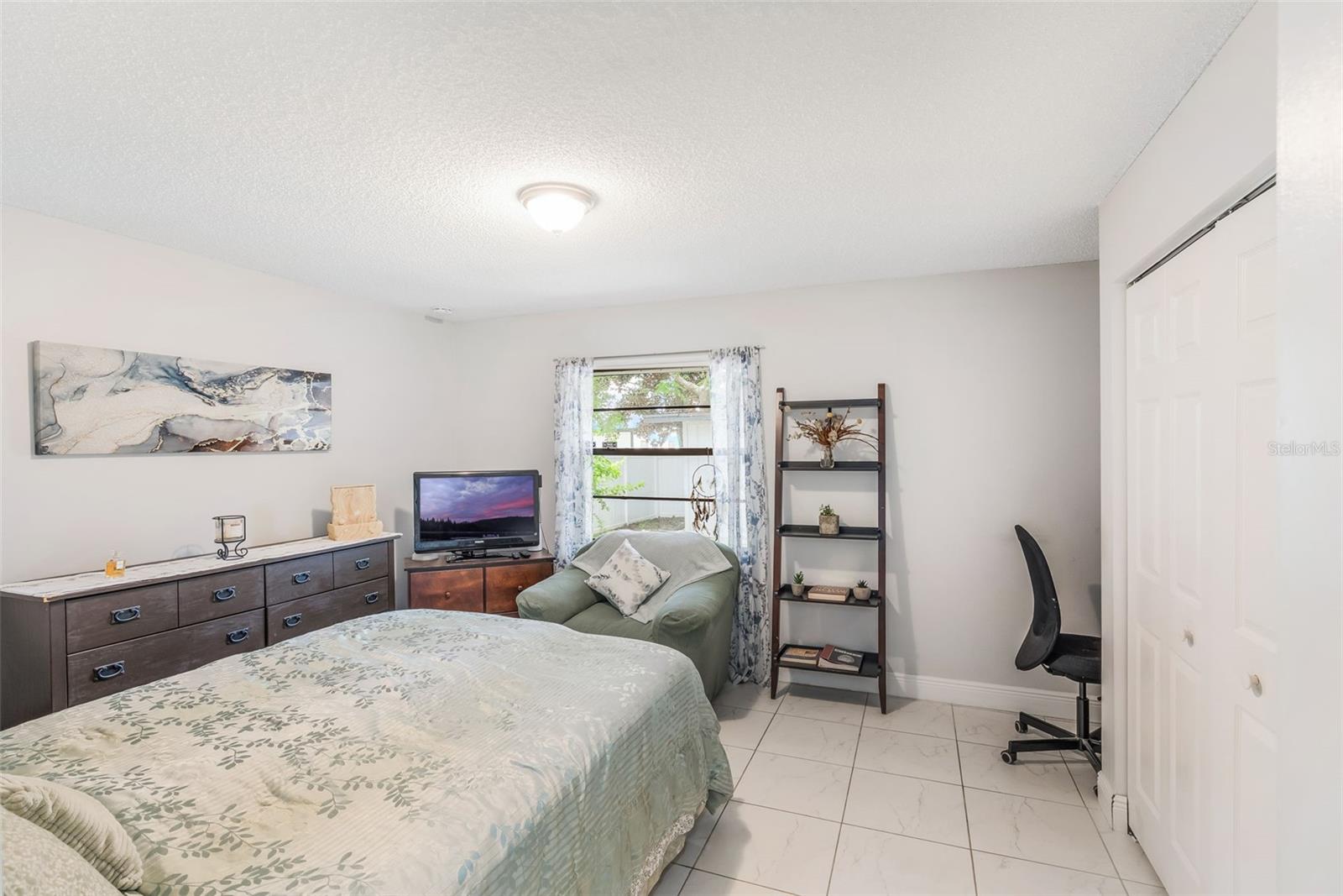 Image 22 of 42 For 1760 12th Street