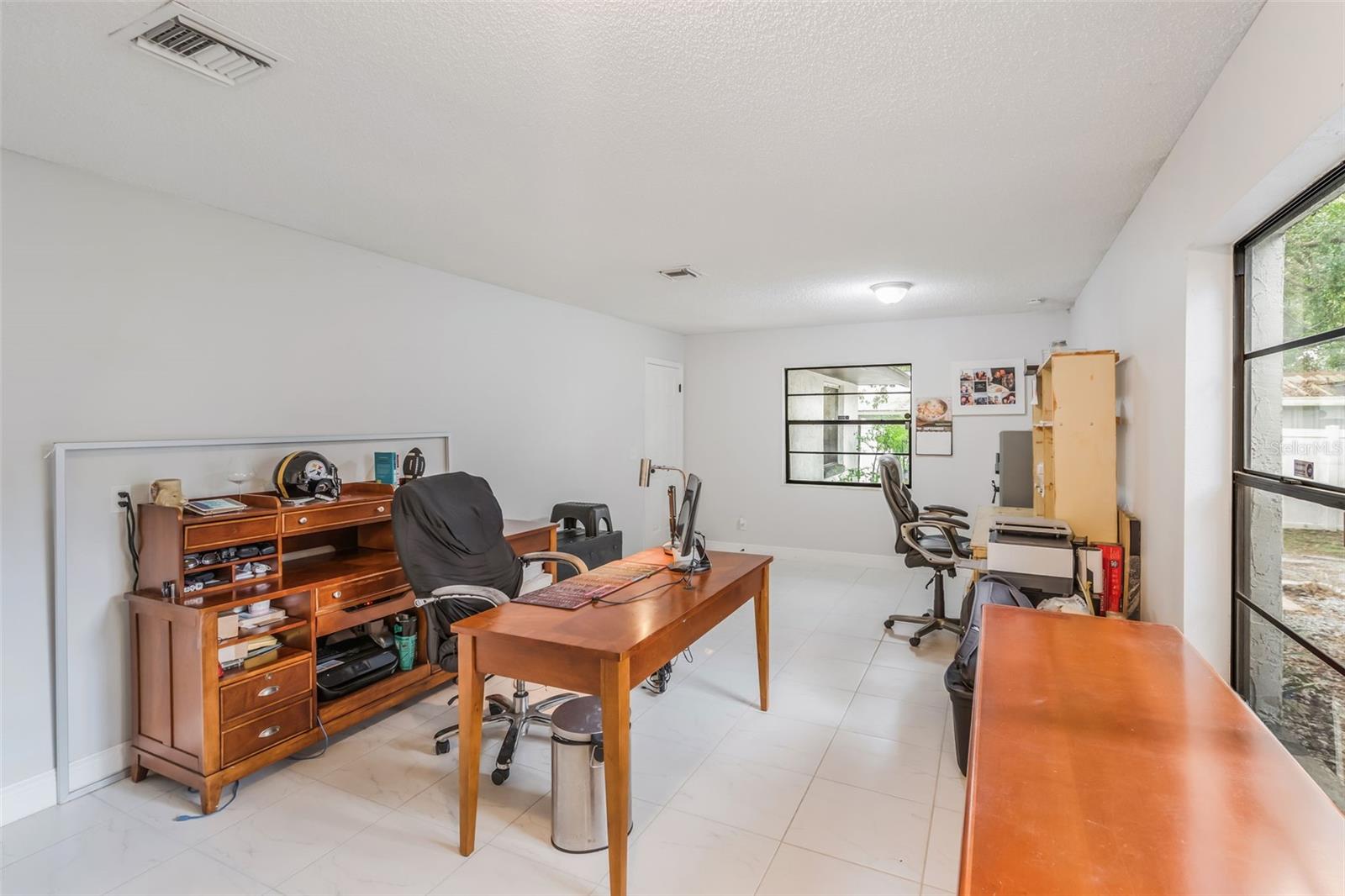 Image 23 of 42 For 1760 12th Street