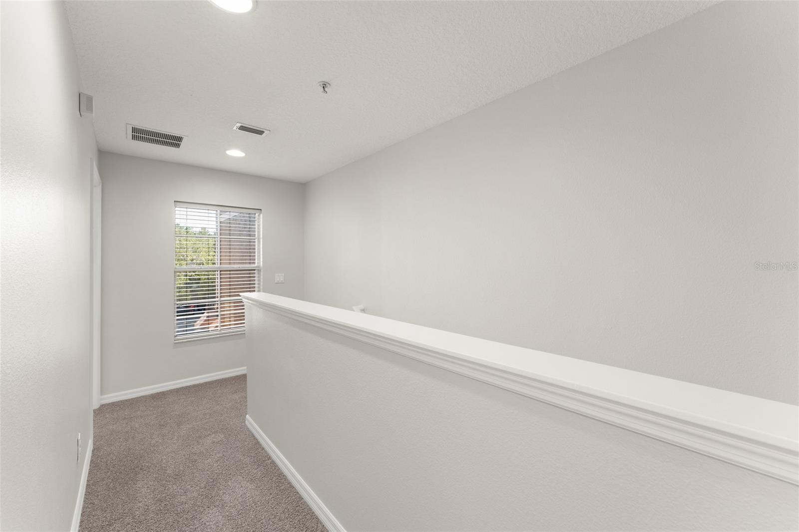Image 22 of 41 For 9434 Tawnyberry Street