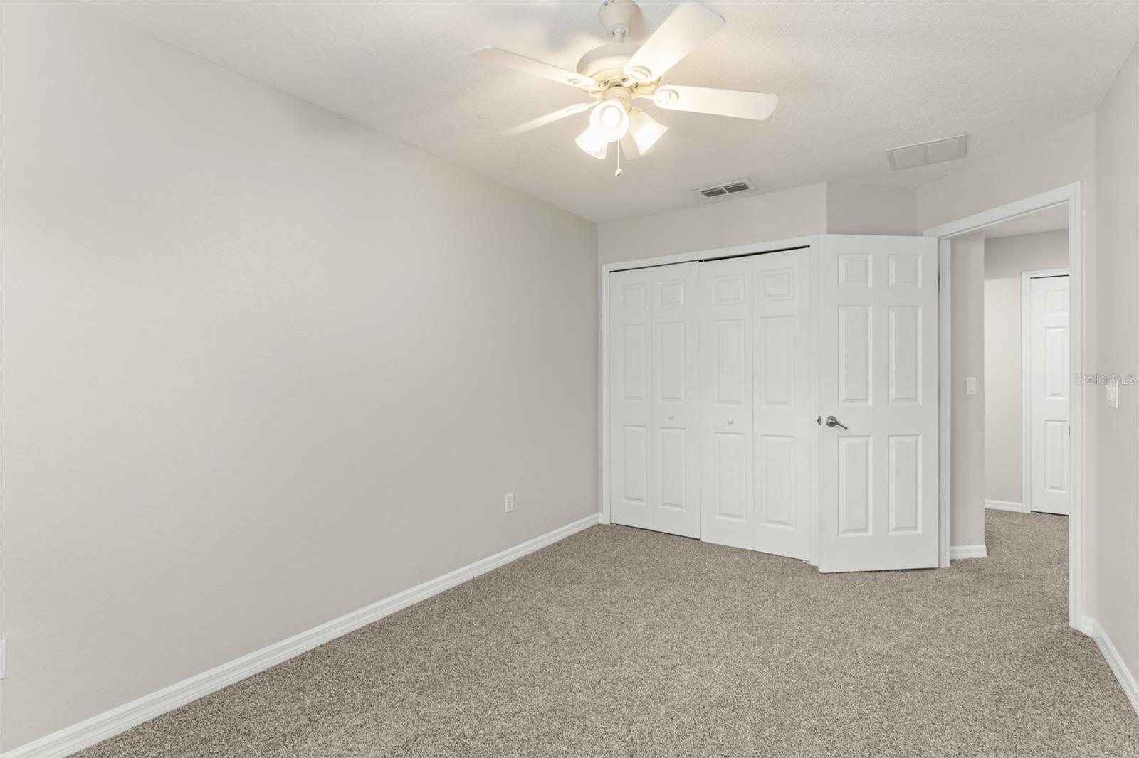 Image 31 of 41 For 9434 Tawnyberry Street