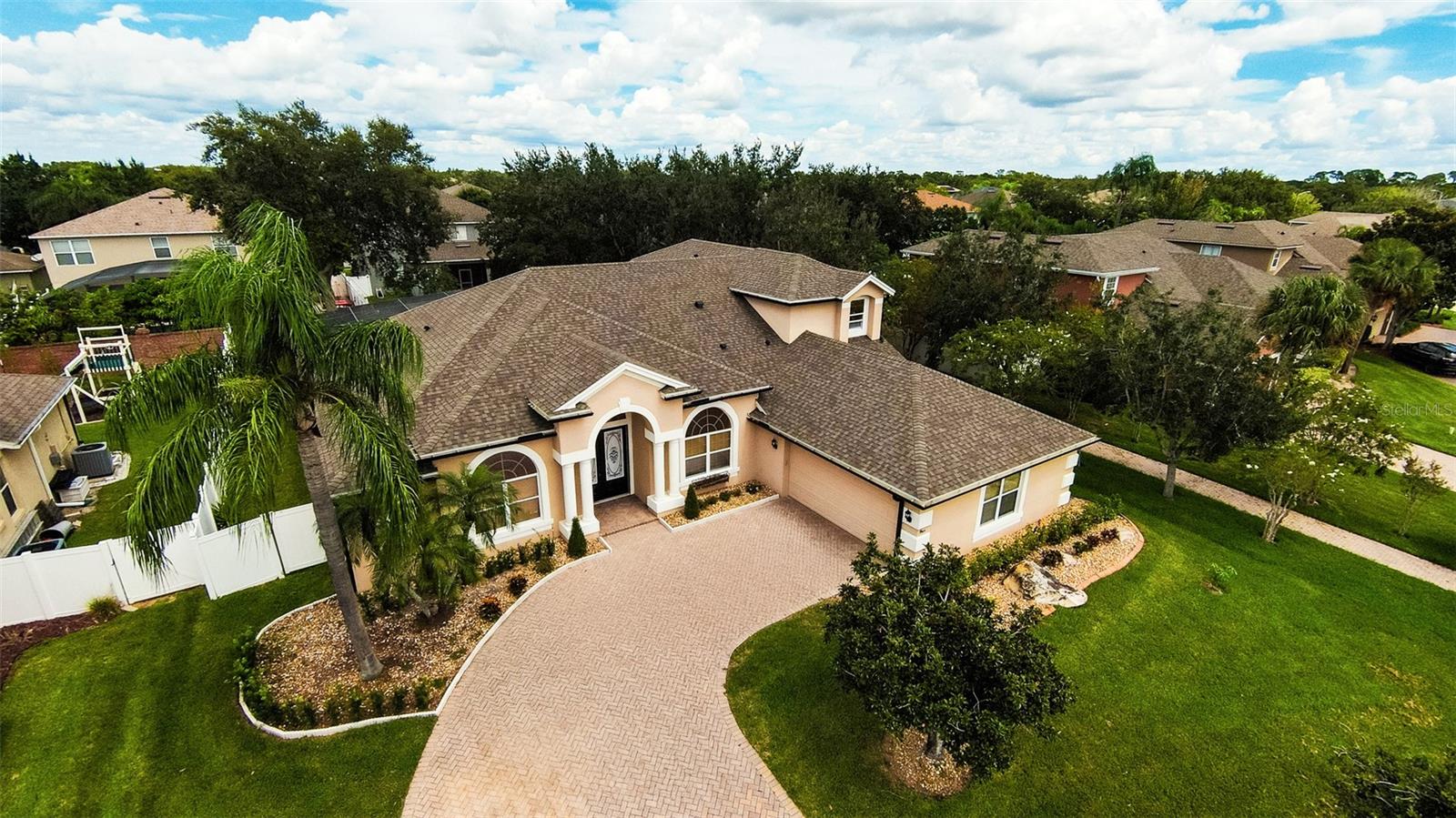 Image 4 of 41 For 626 Duff Drive
