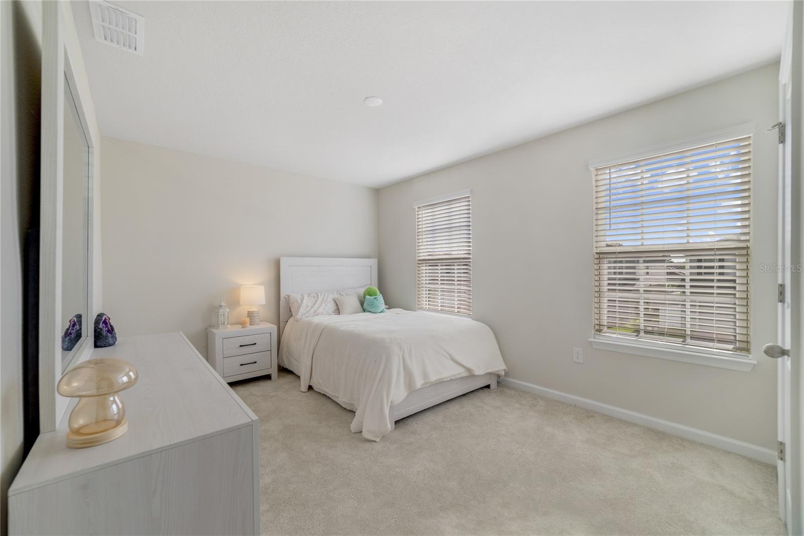 Image 19 of 25 For 1724 Oceania Avenue