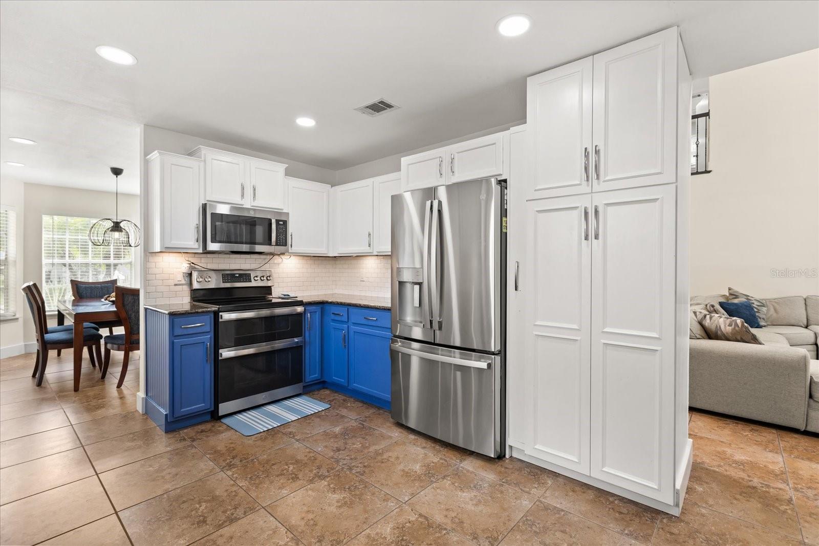 Image 10 of 38 For 12648 Oldcastle Drive