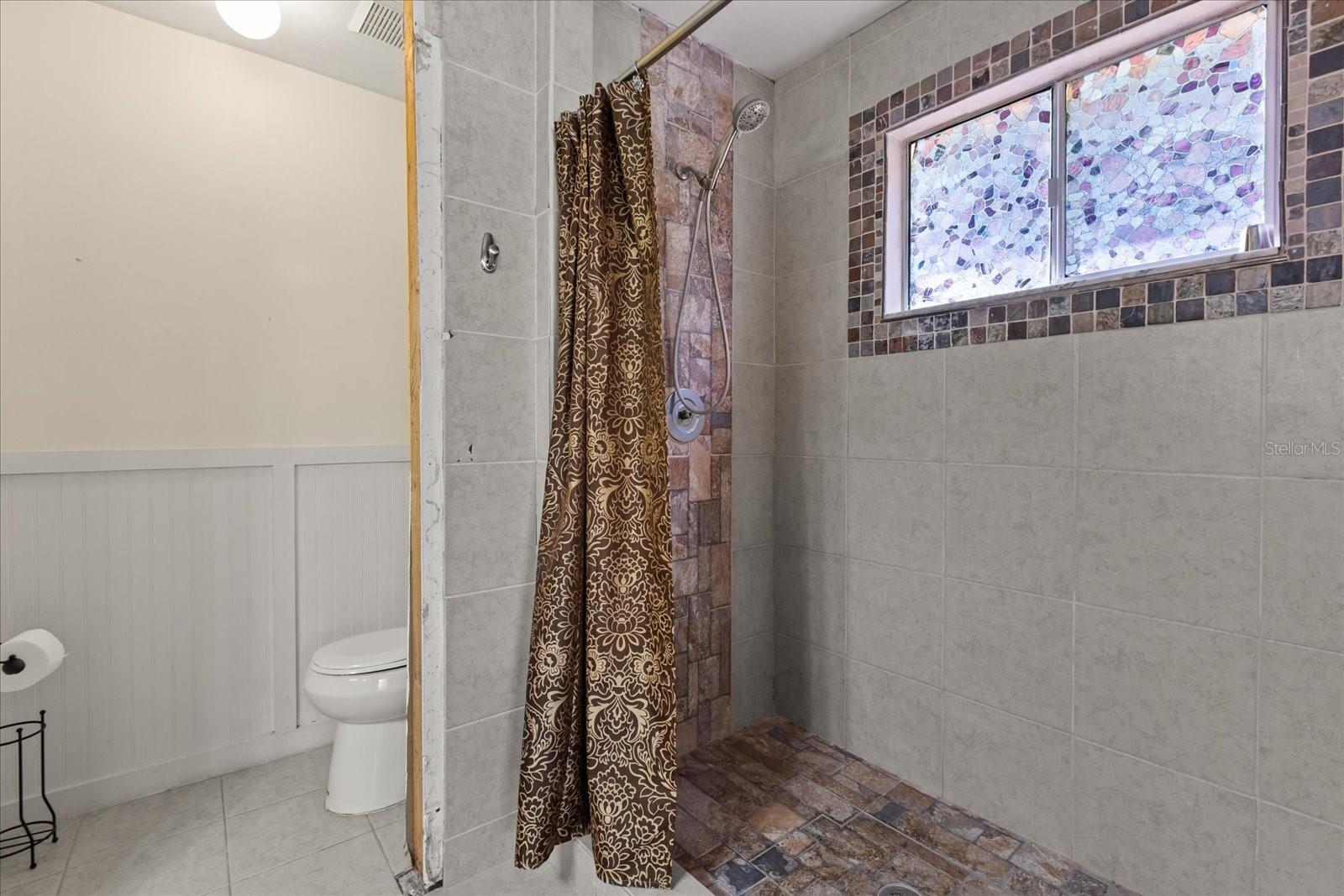 Image 17 of 38 For 12648 Oldcastle Drive