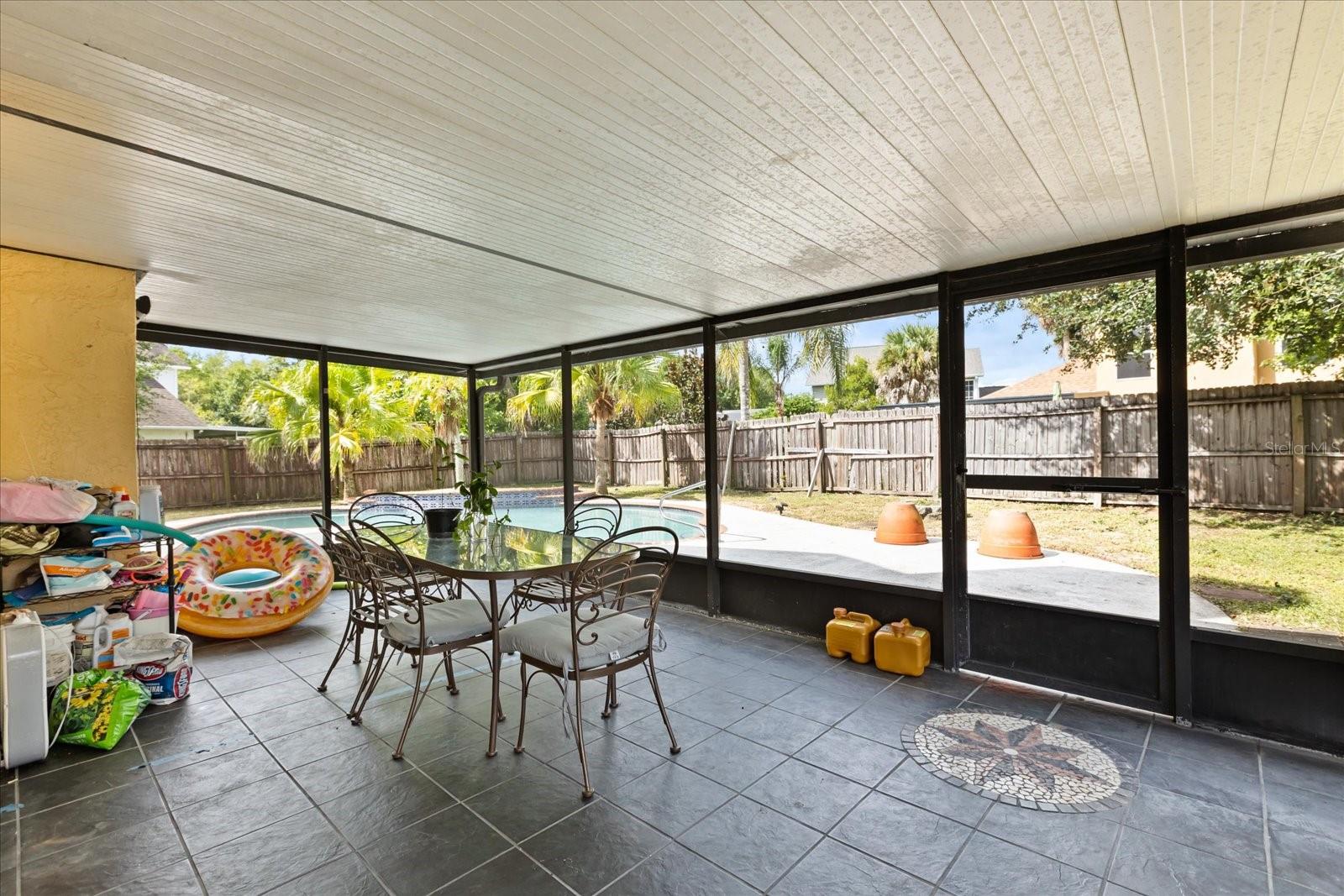 Image 33 of 38 For 12648 Oldcastle Drive