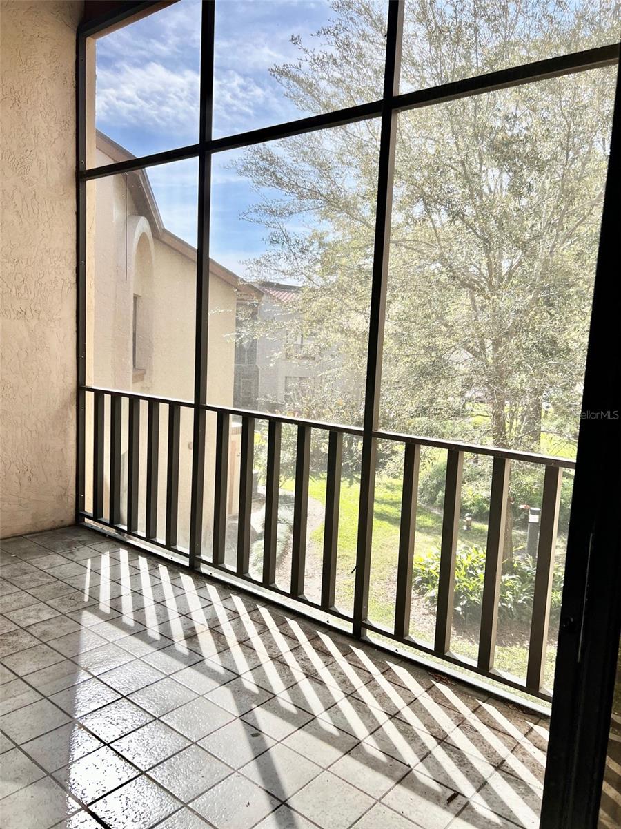 Image 31 of 45 For 1255 Lake Willisara Circle Ge