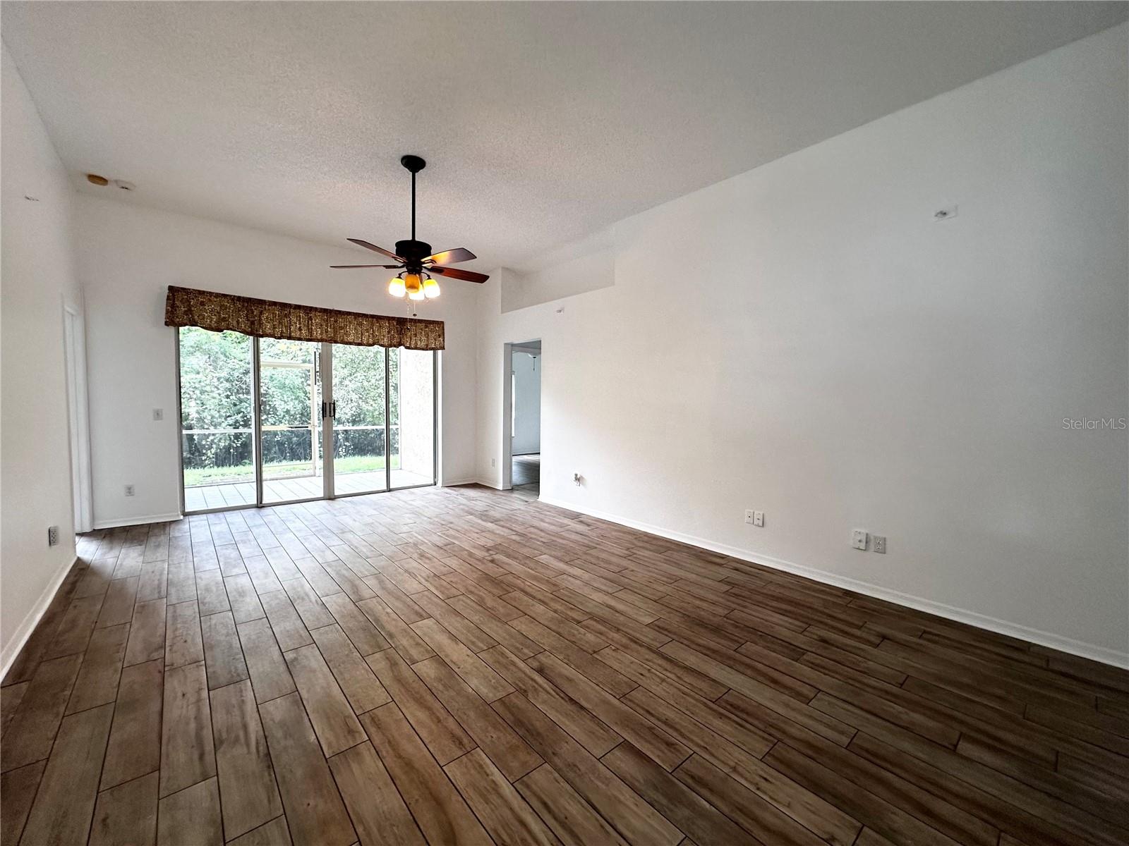 Image 9 of 25 For 3880 Becontree Place