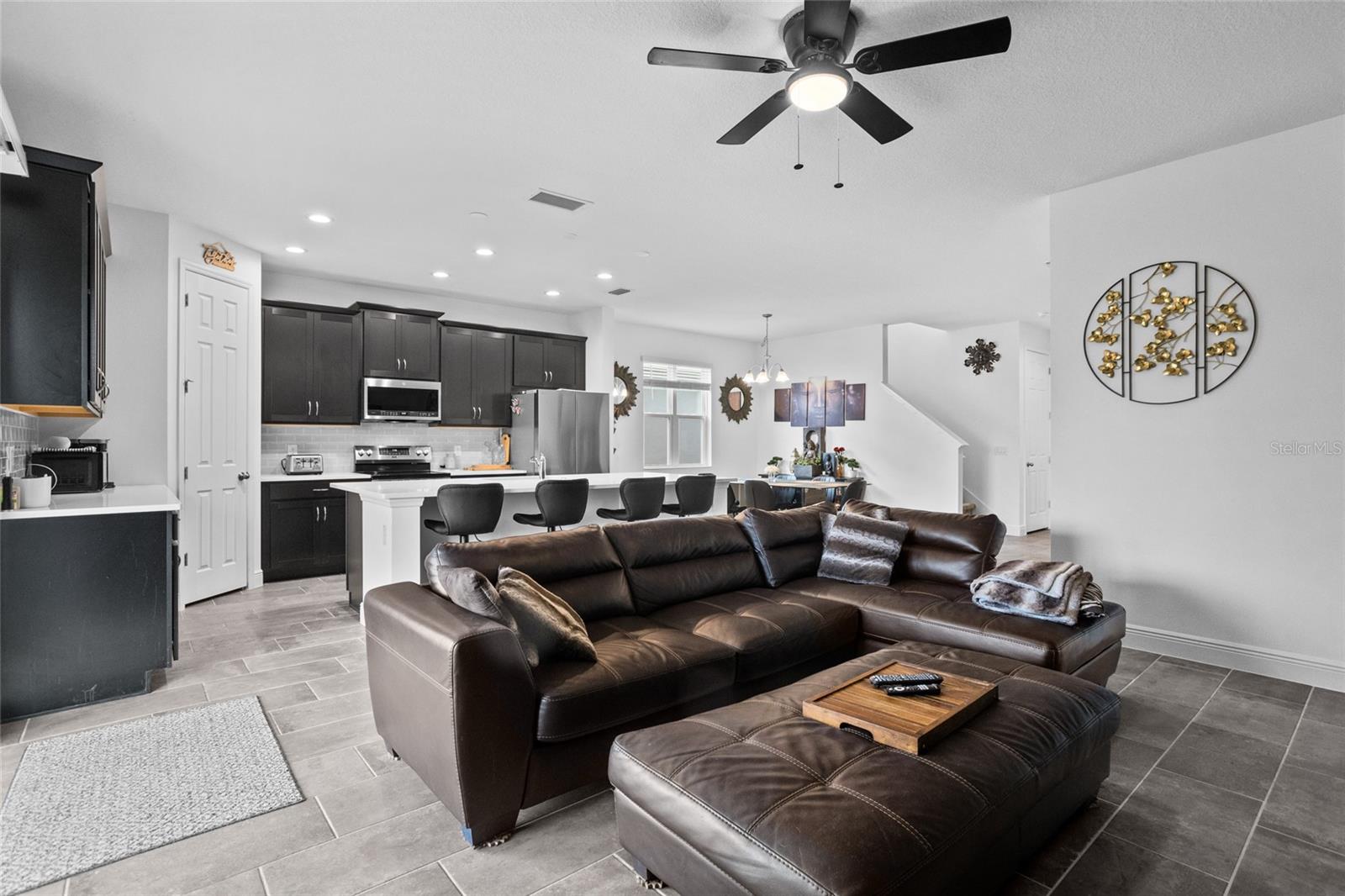 Image 8 of 42 For 5054 Down Court