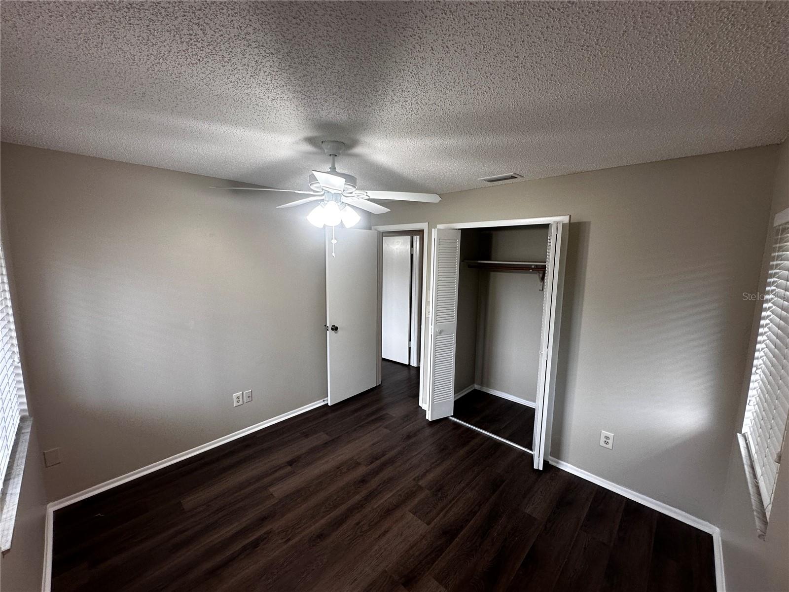 Image 17 of 19 For 321 Redwing Way