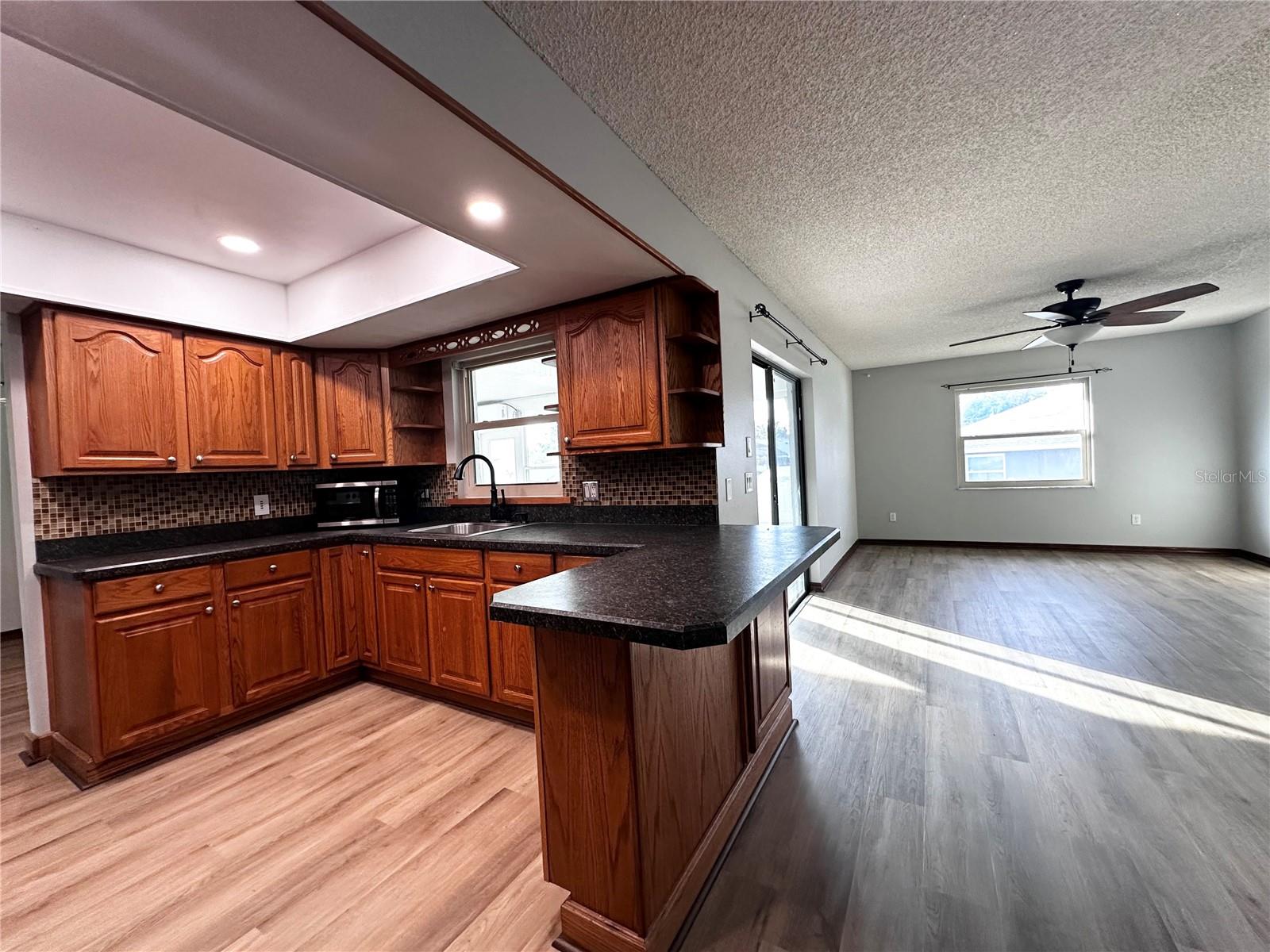 Image 3 of 26 For 947 Atmore Circle