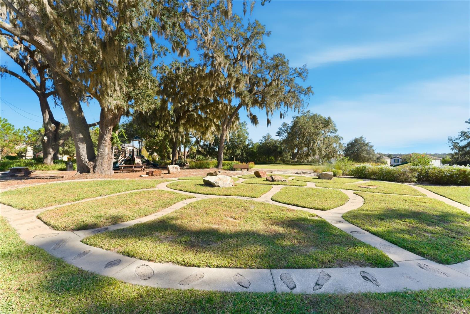 Listing photo id 43 for 1514 Arden Oaks Drive