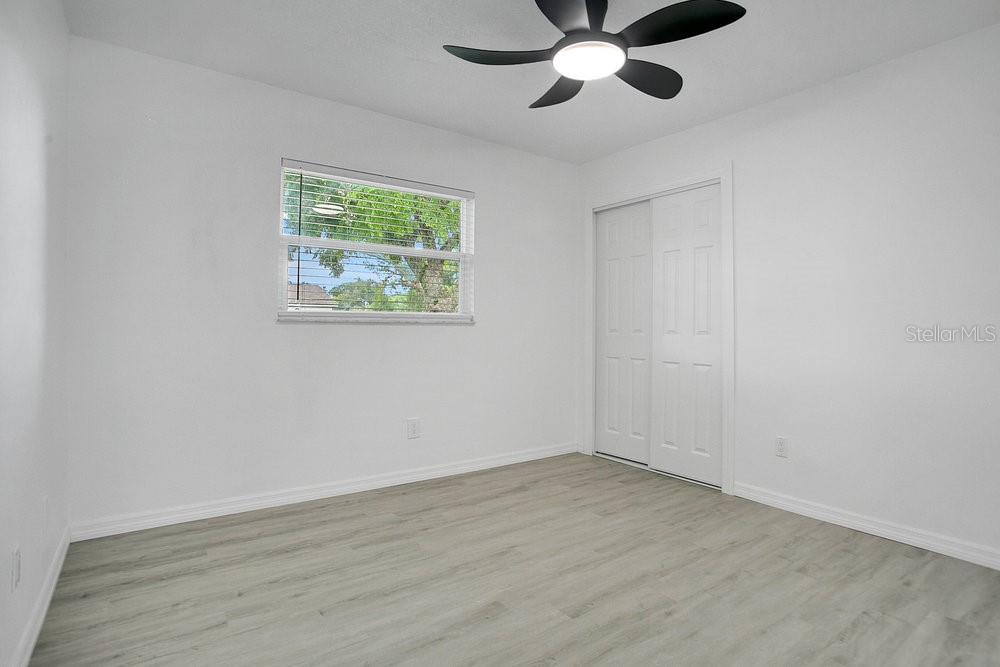 Image 12 of 26 For 50 Avalon Court