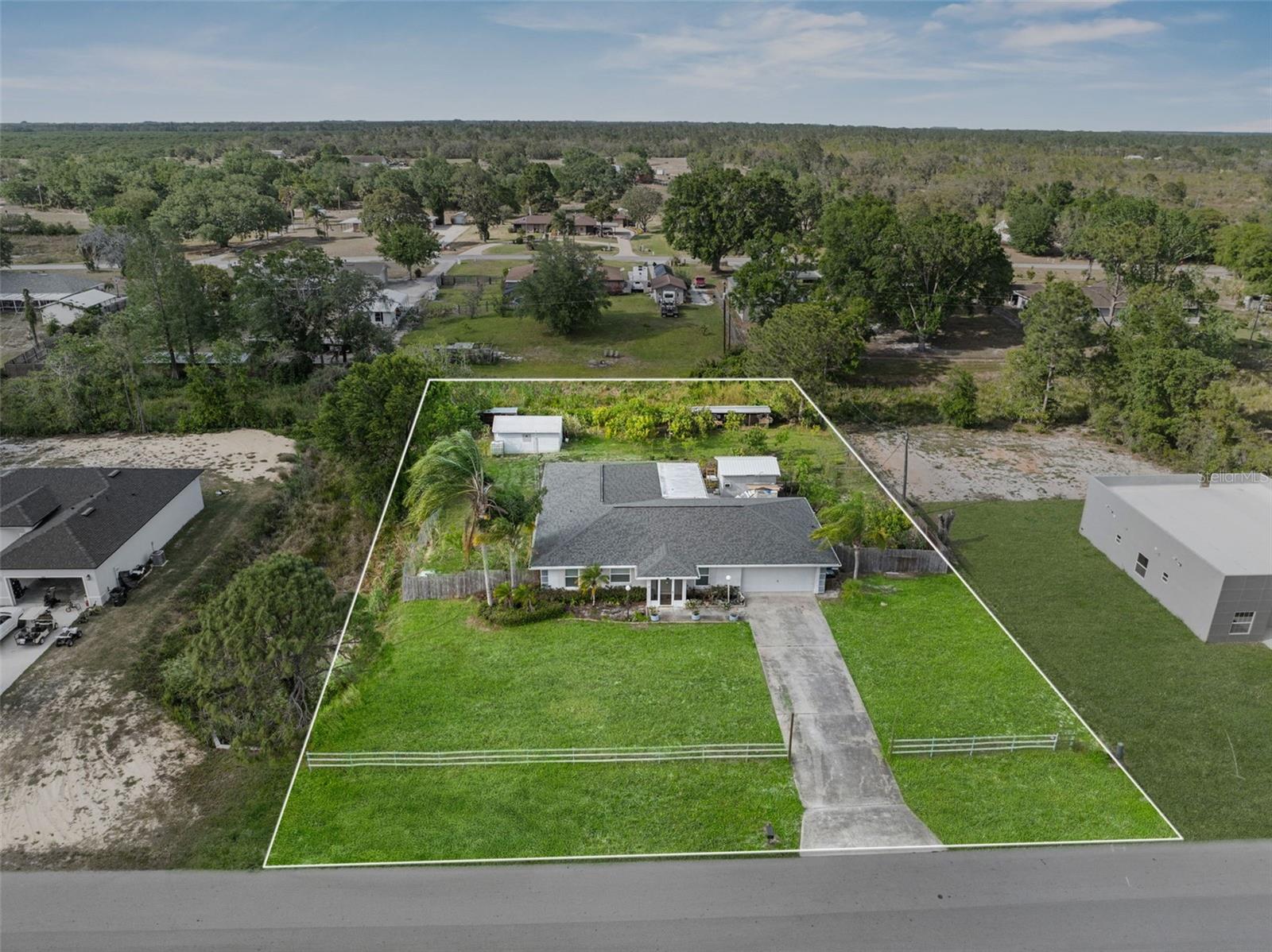 Image 26 of 30 For 8975 Cypresswood Drive