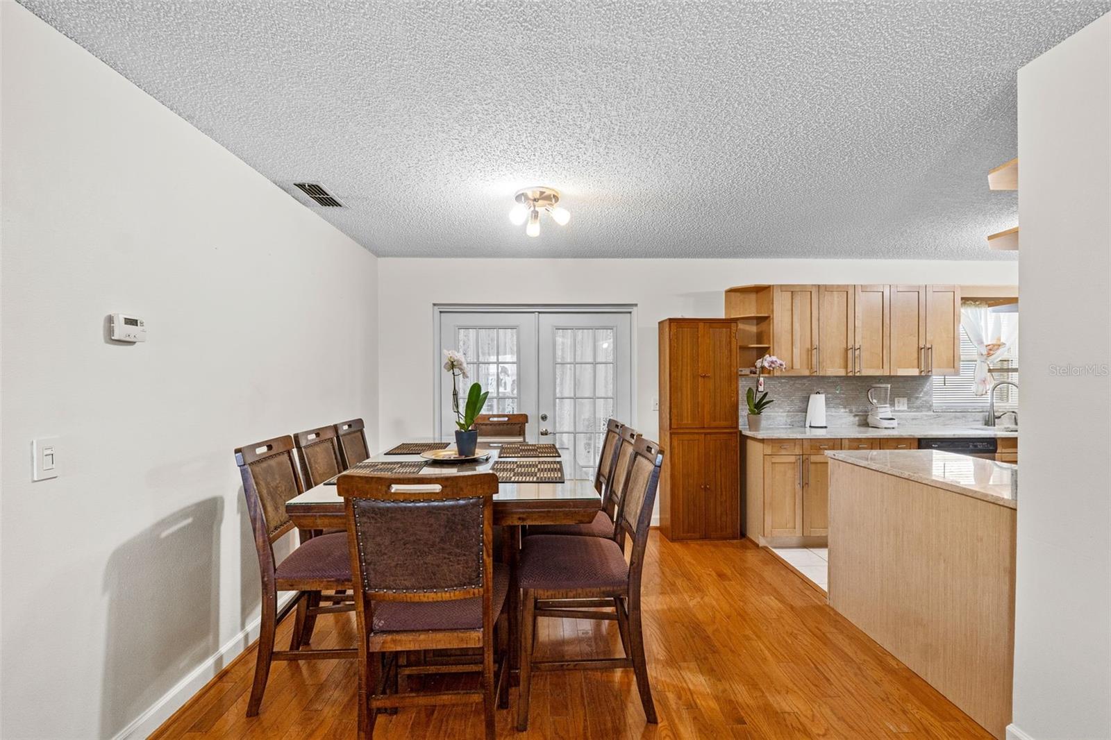 Image 7 of 30 For 8975 Cypresswood Drive