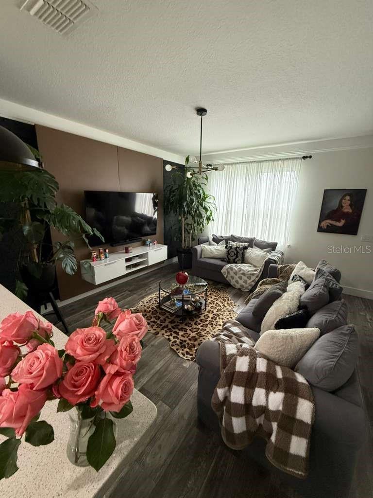 Image 7 of 18 For 7628 Billingham Street