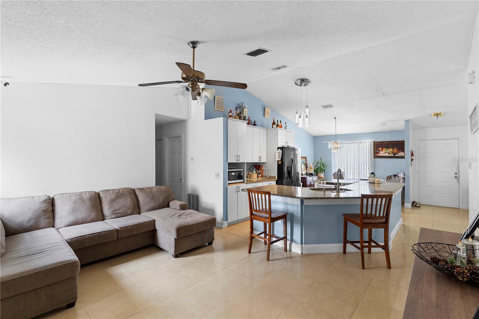 Image 13 of 18 For 1429 Providence Boulevard