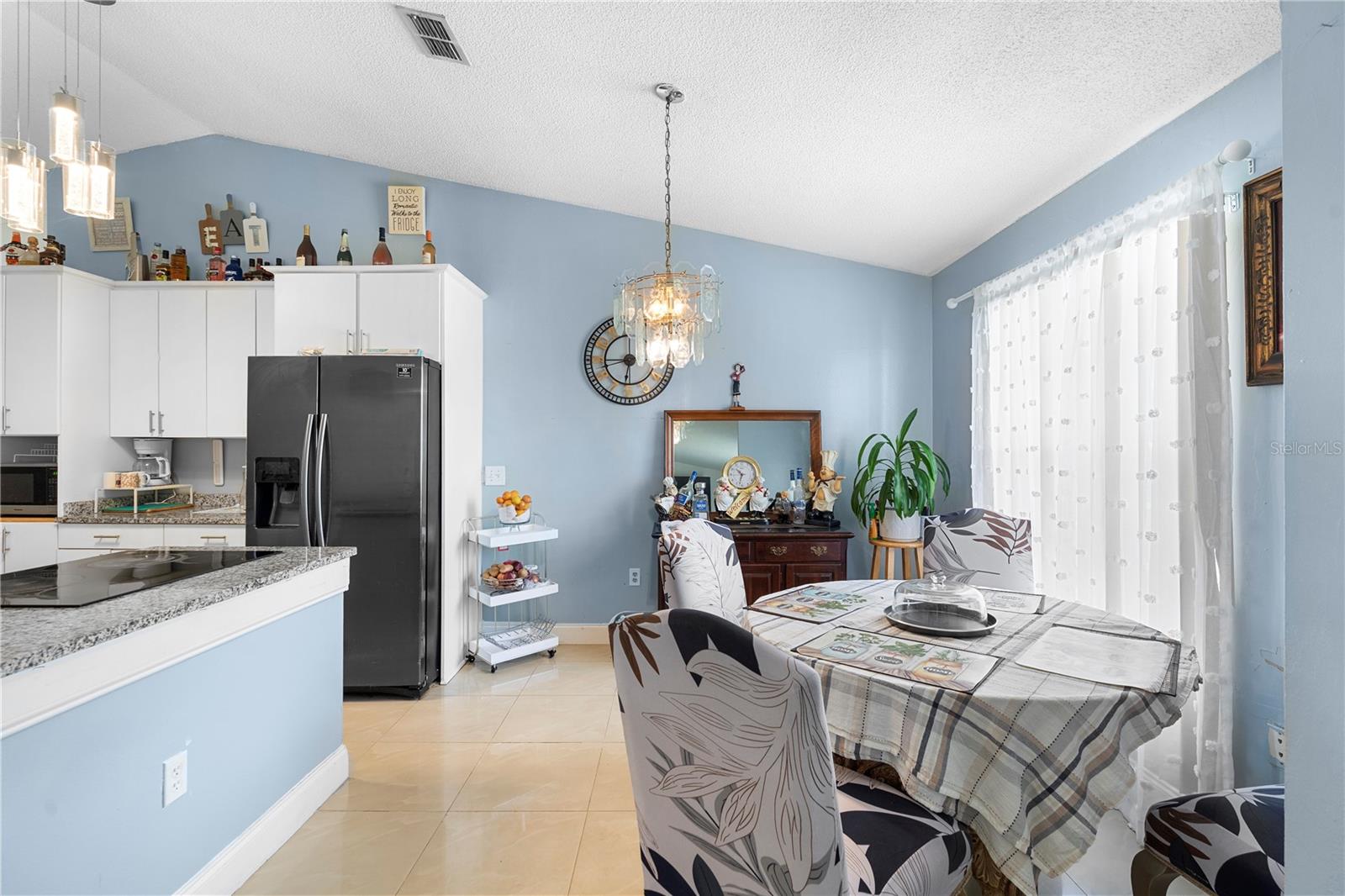 Image 9 of 18 For 1429 Providence Boulevard