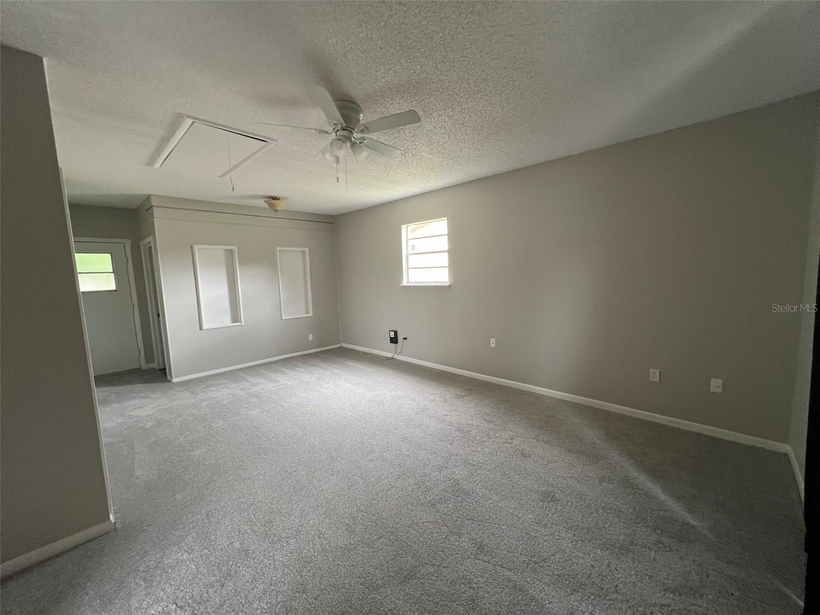Image 7 of 15 For 146 Alderwood Street