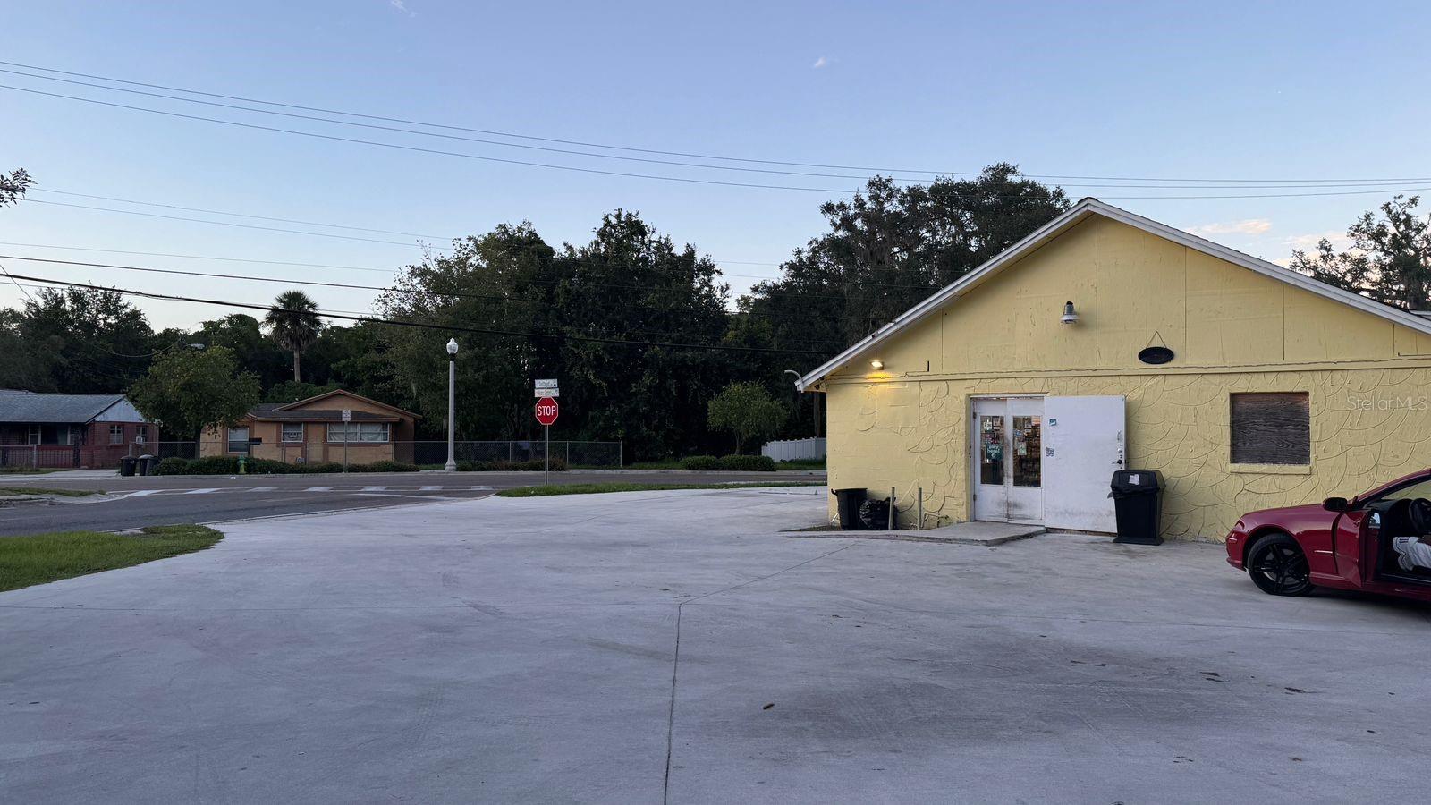 Image 2 of 2 For 1805 Historic Goldsboro Boulevard