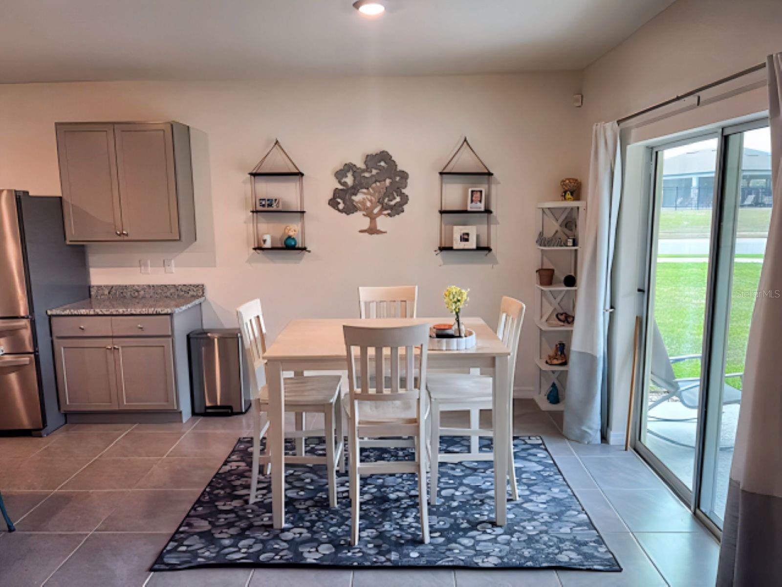 Image 6 of 21 For 33409 Country House Drive