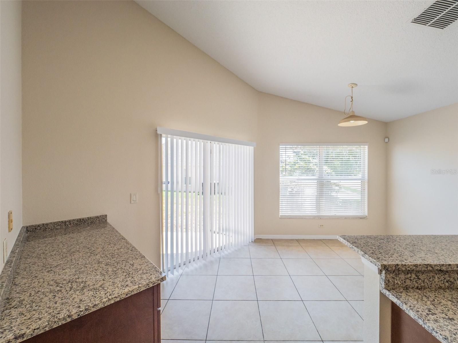 Image 13 of 34 For 4405 Hazelton Court