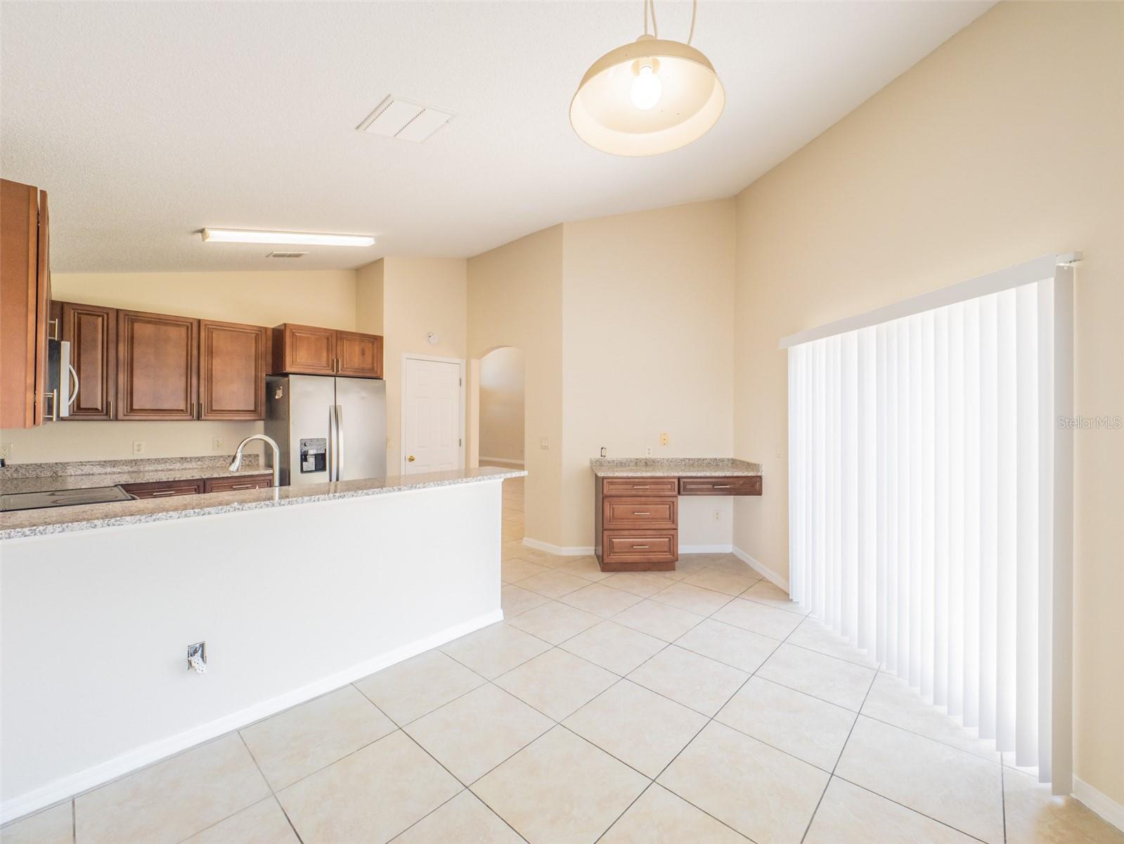 Image 14 of 34 For 4405 Hazelton Court